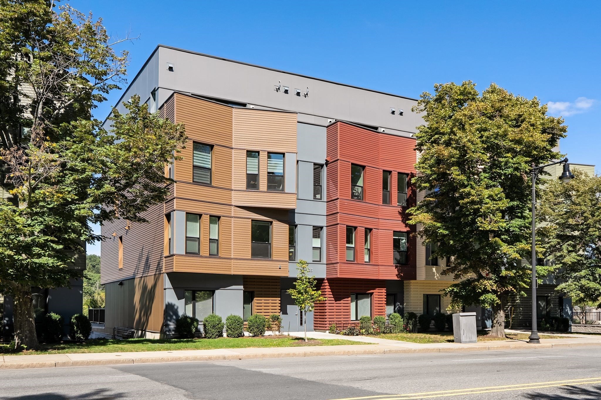 125 Hyde Park Ave Unit A, Jamaica Plain, Boston, MA 02130