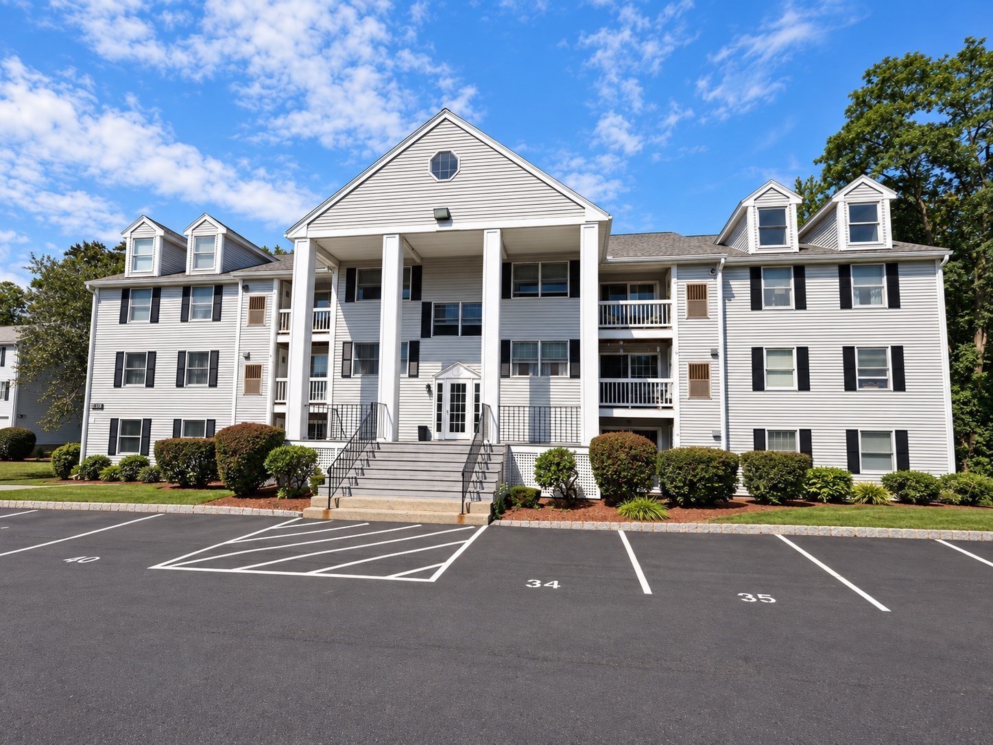 1830 Main Street Unit 42, Tewksbury, MA 01876