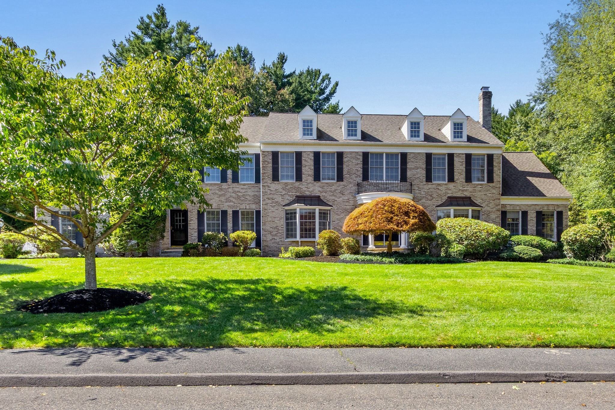 7 Cherokee Rd, Canton, MA 02021