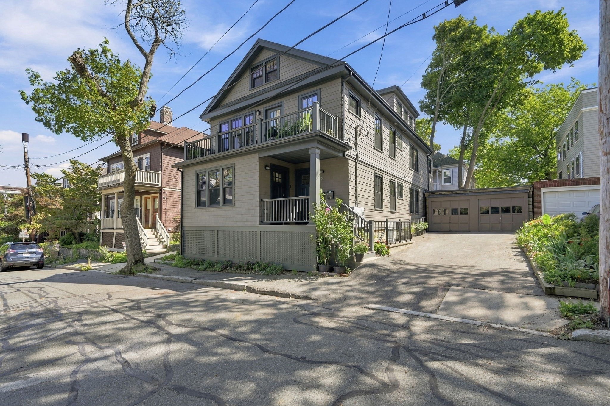 6 Goodman Rd, Cambridge, MA 02139