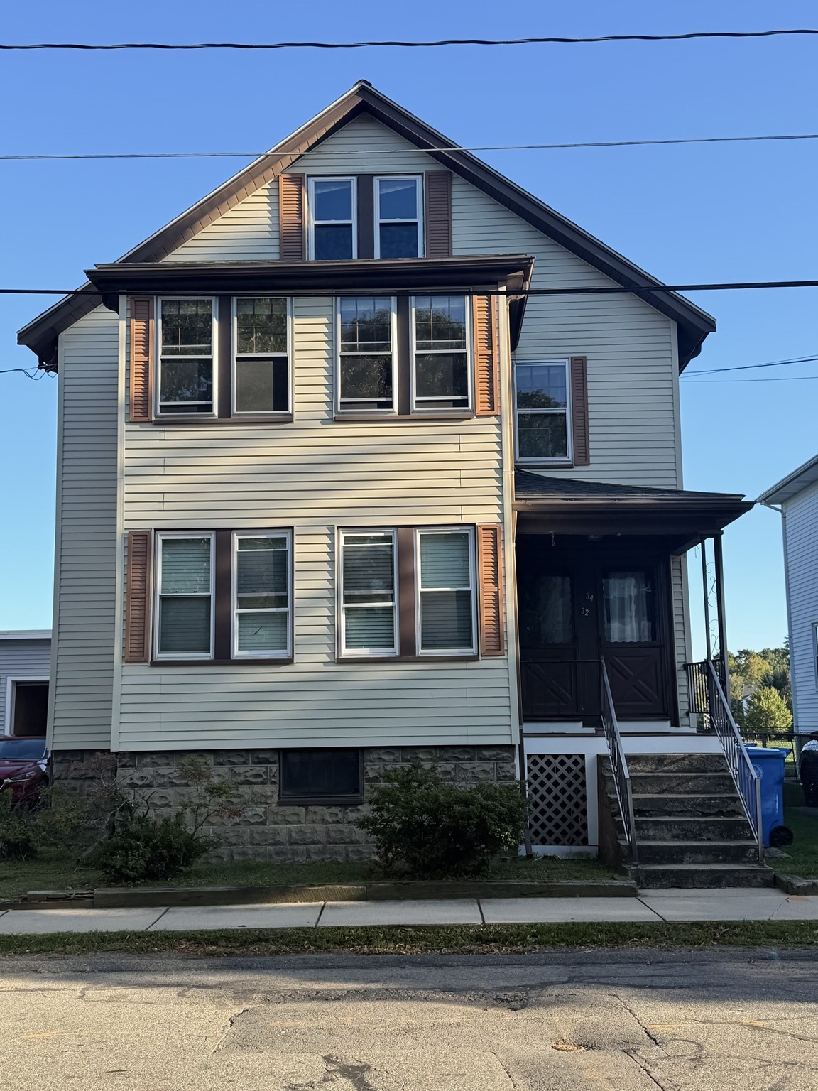 32 Walnut St, Belmont, MA 02478