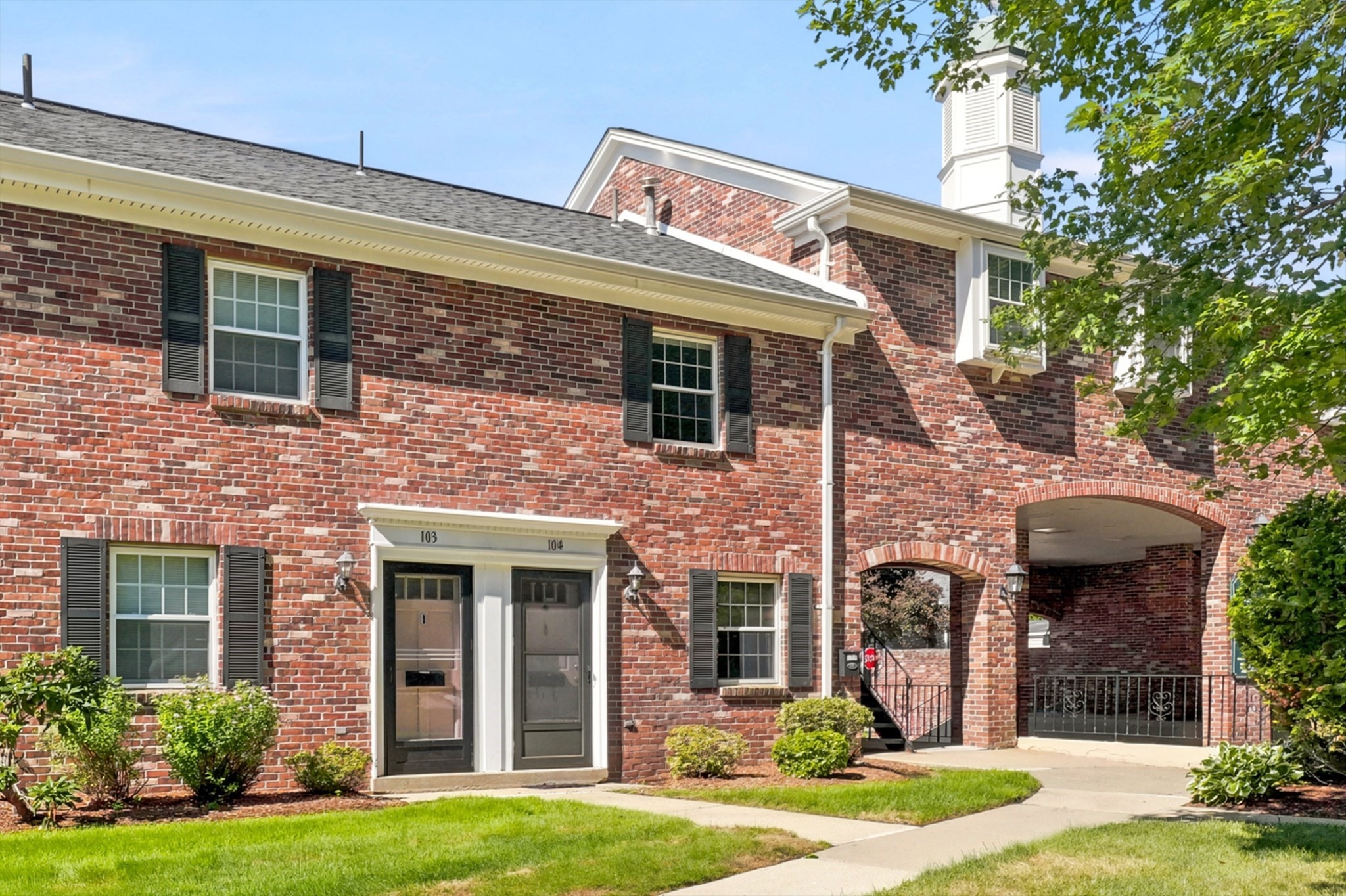 104 Windsor Drive Unit 104, Framingham, MA 01701