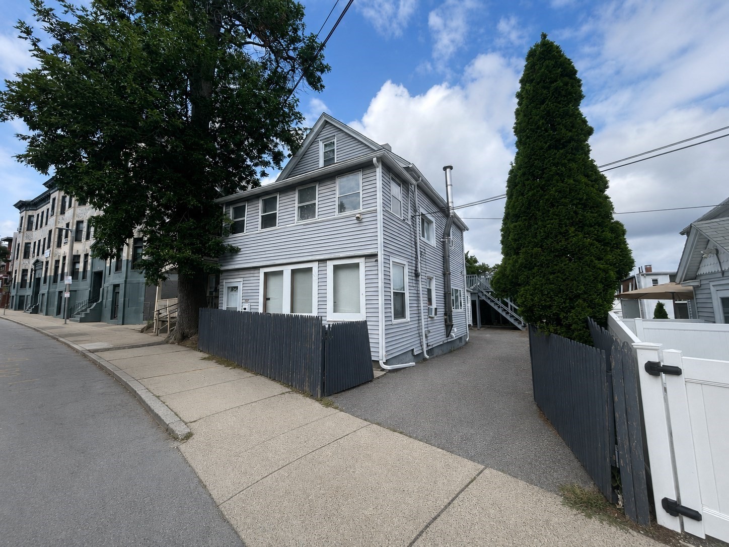 445 Walnut Ave, Jamaica Plain, Boston, MA 02130