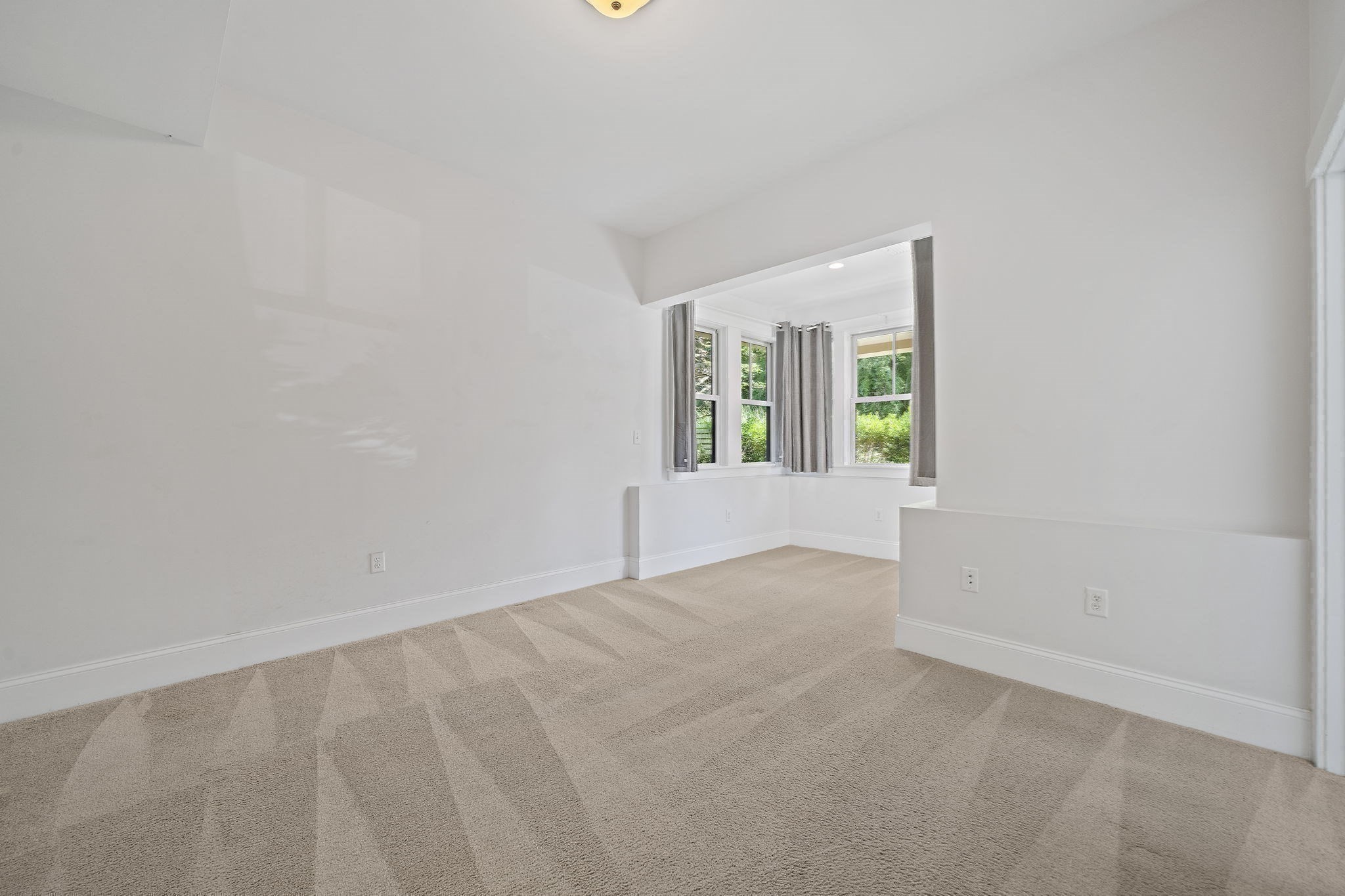 599 Washington St Unit 12, Pembroke, MA 02359 - Image 15