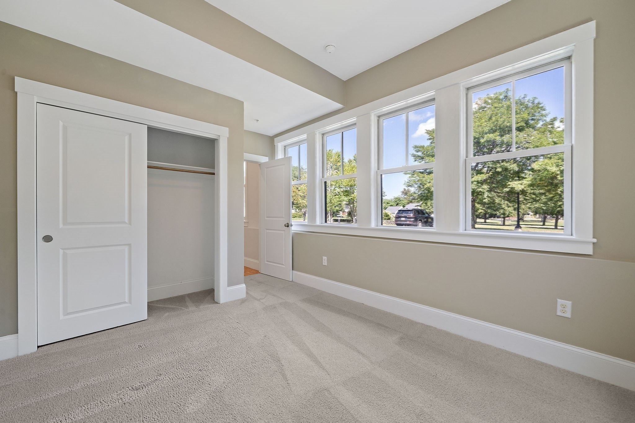 599 Washington St Unit 12, Pembroke, MA 02359 - Image 19