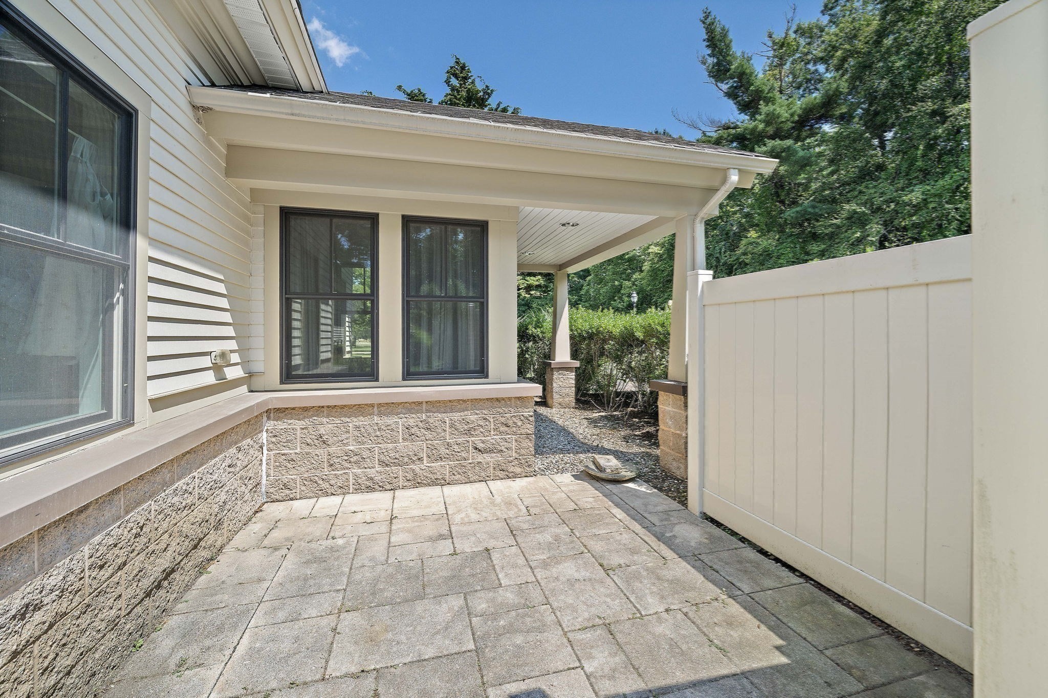 599 Washington St Unit 12, Pembroke, MA 02359 - Image 21