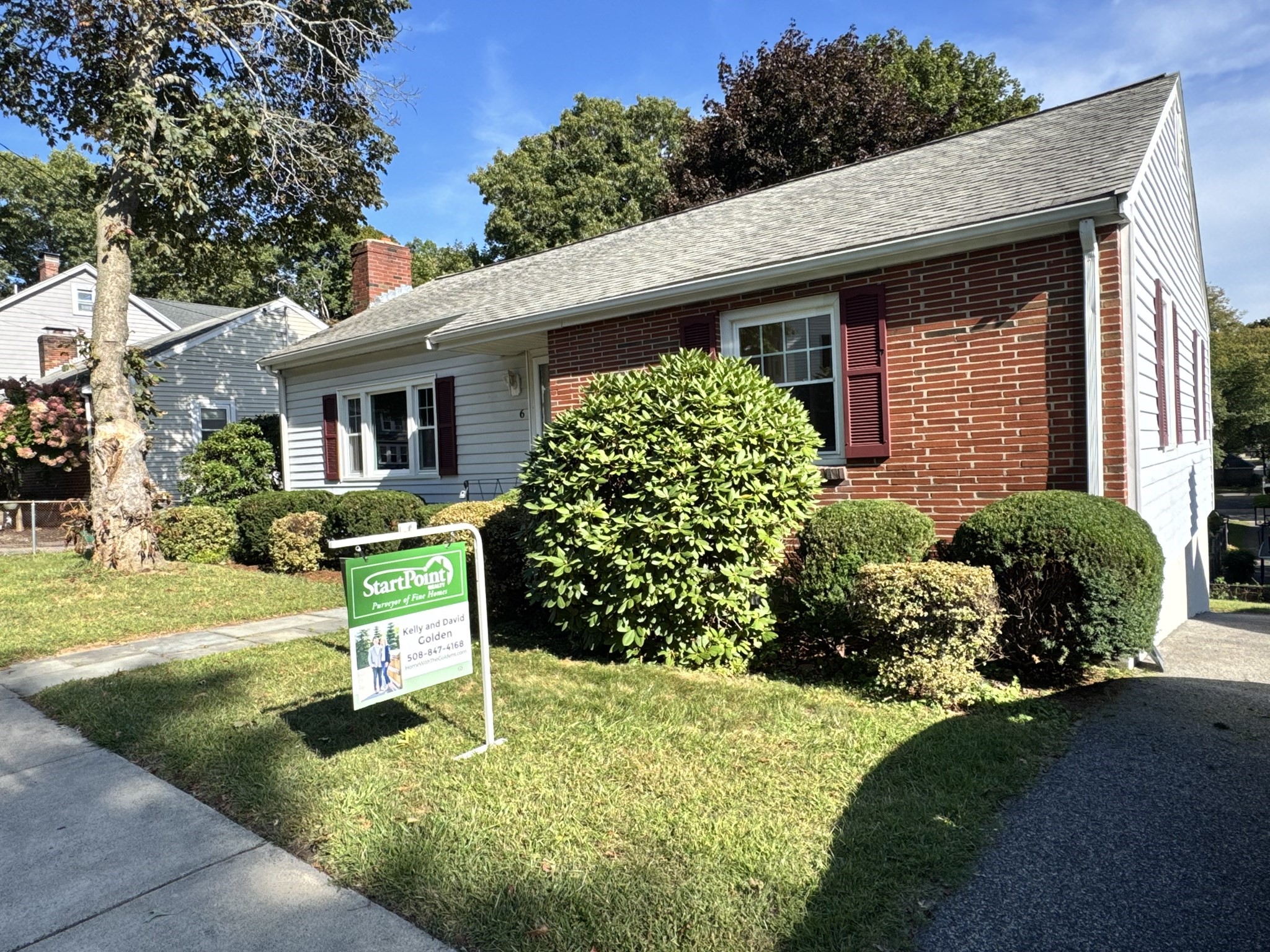 6 Cerdan Ave, Boston - West Roxbury, MA 02132