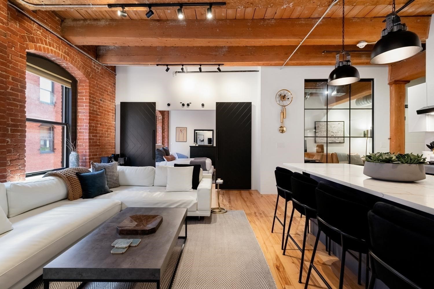 21 Wormwood St Unit 422, Boston - Seaport, MA 02210