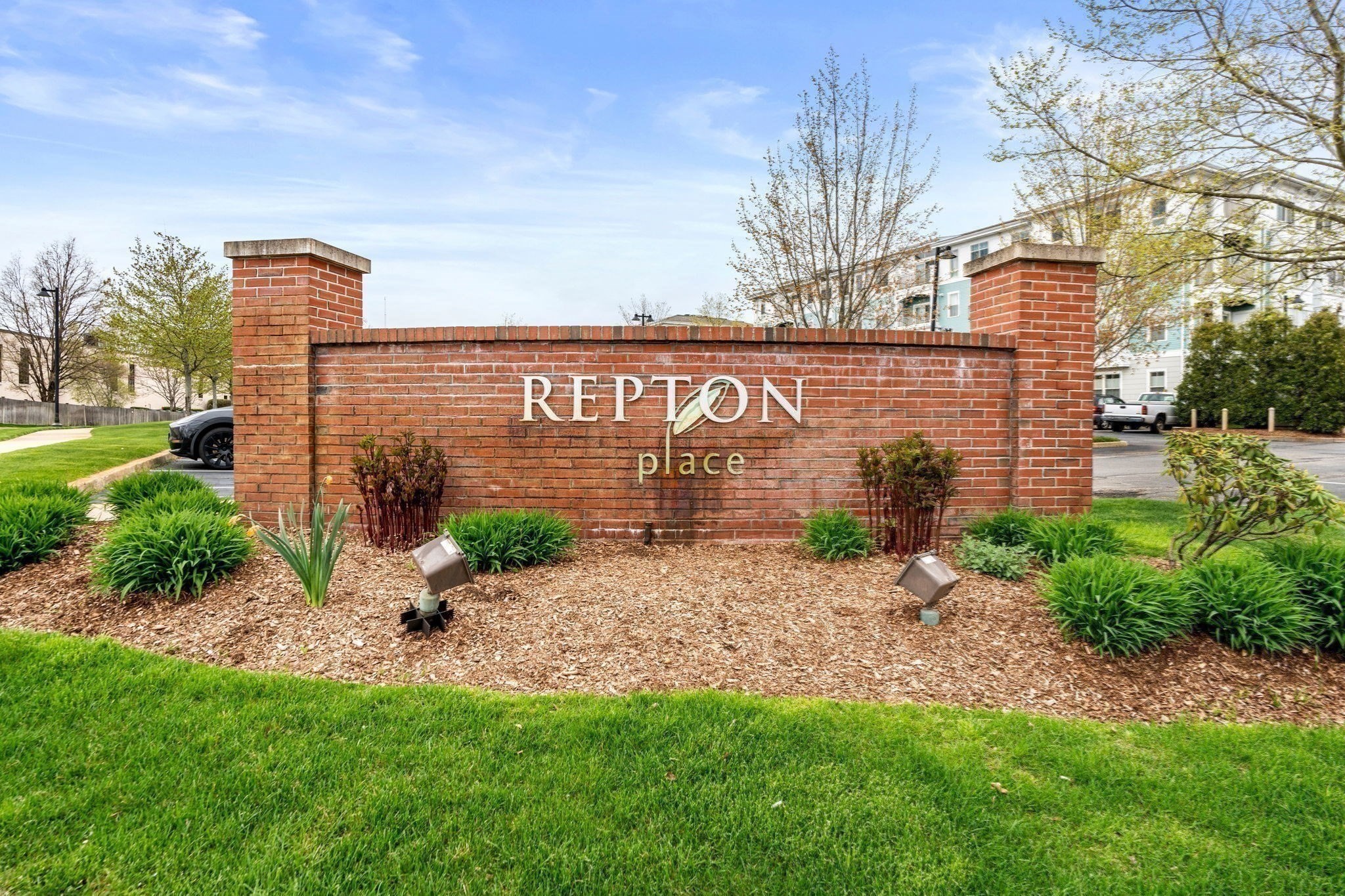5 Repton Cir Unit 5309, Watertown, MA 02472