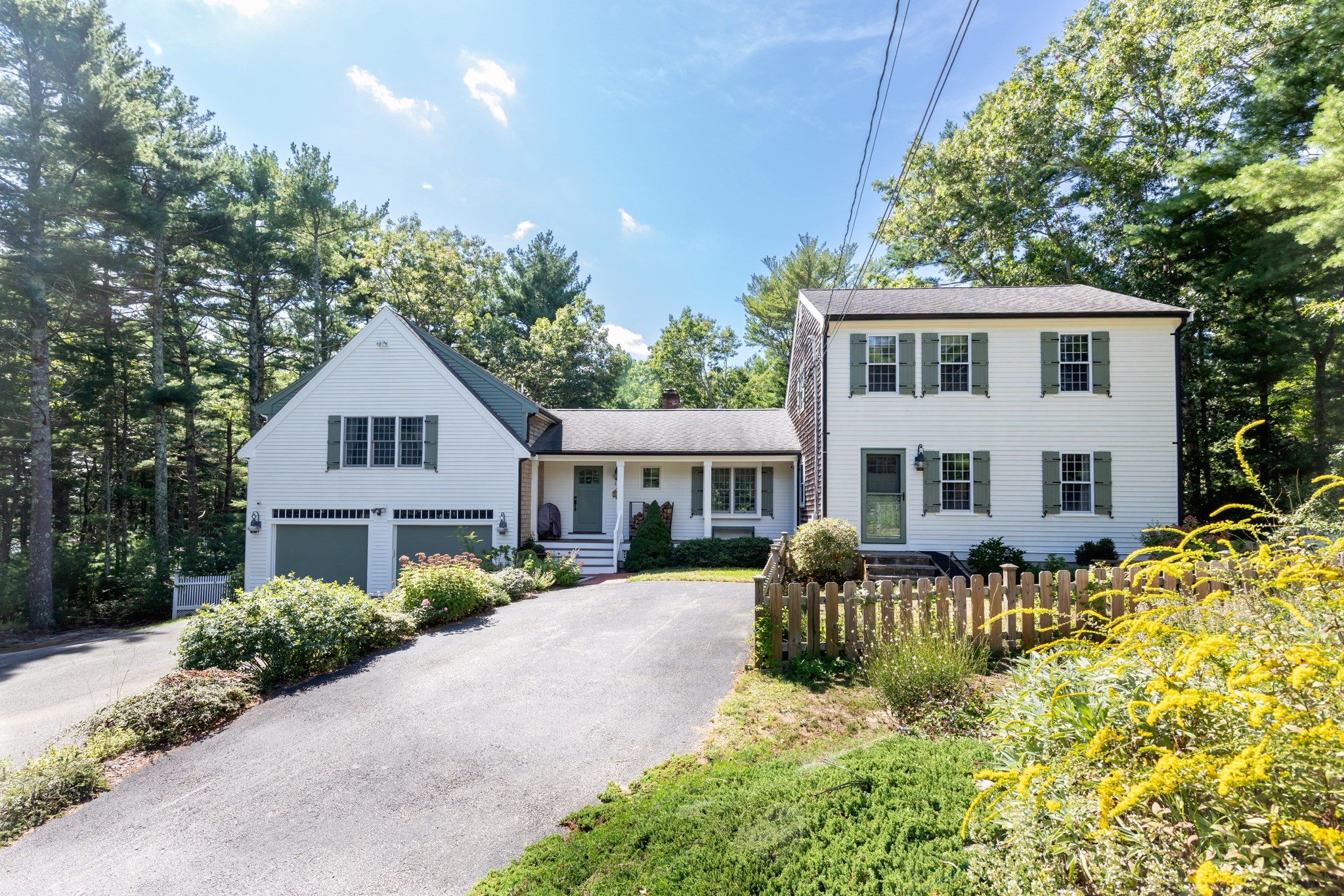 127 Micajah Pond Rd, Plymouth, MA 02360