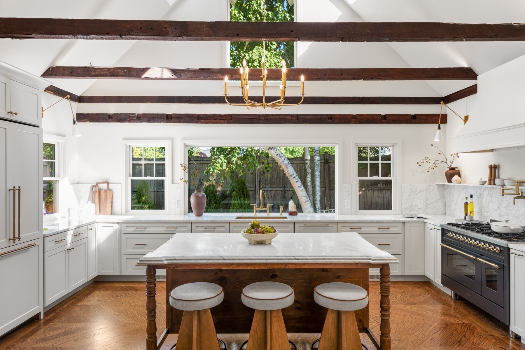 92 Old River Place, Dedham, MA 02026