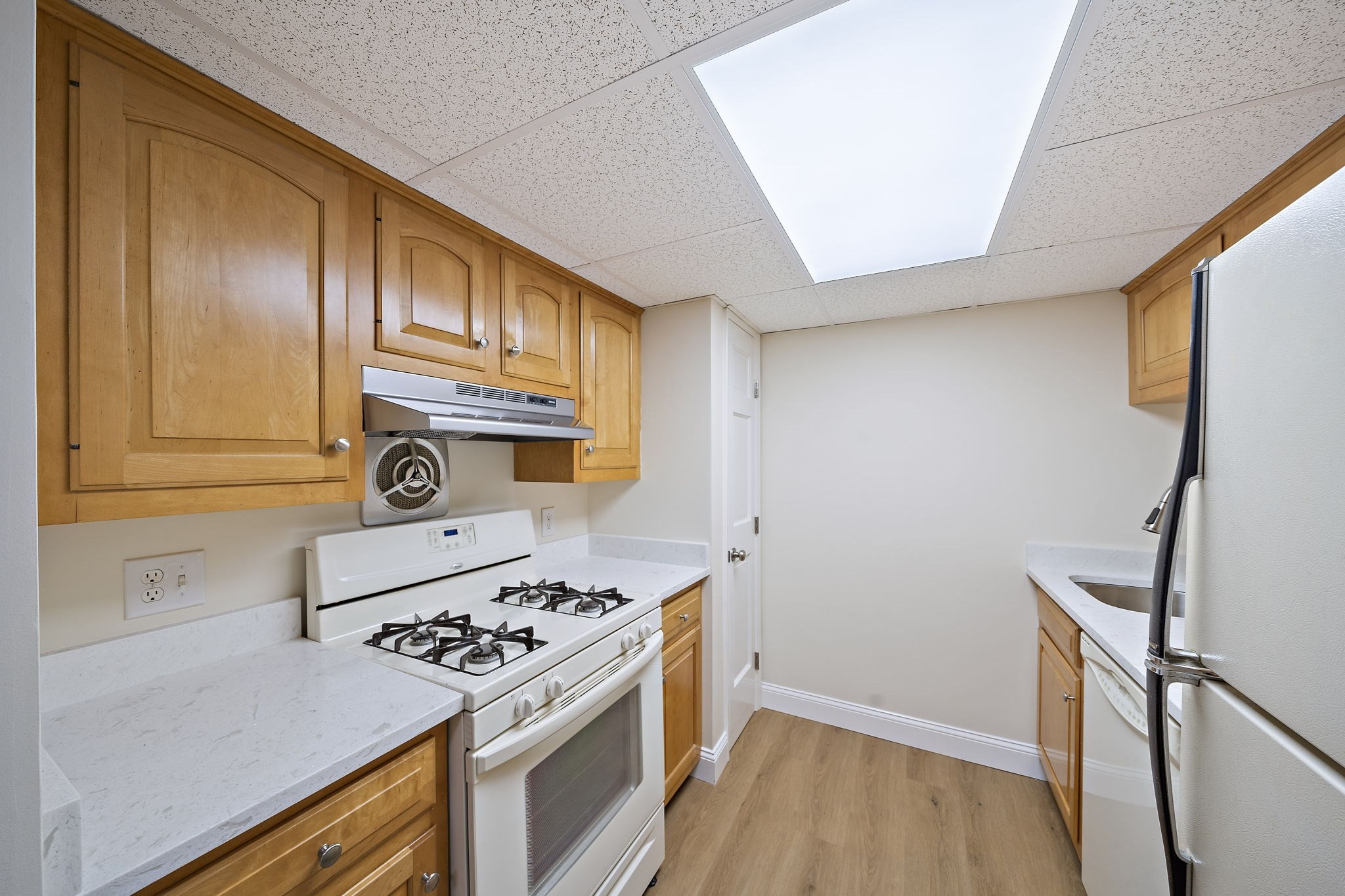 18 Kingswood Dr Unit 5, Abington, MA 02351 - Image 3