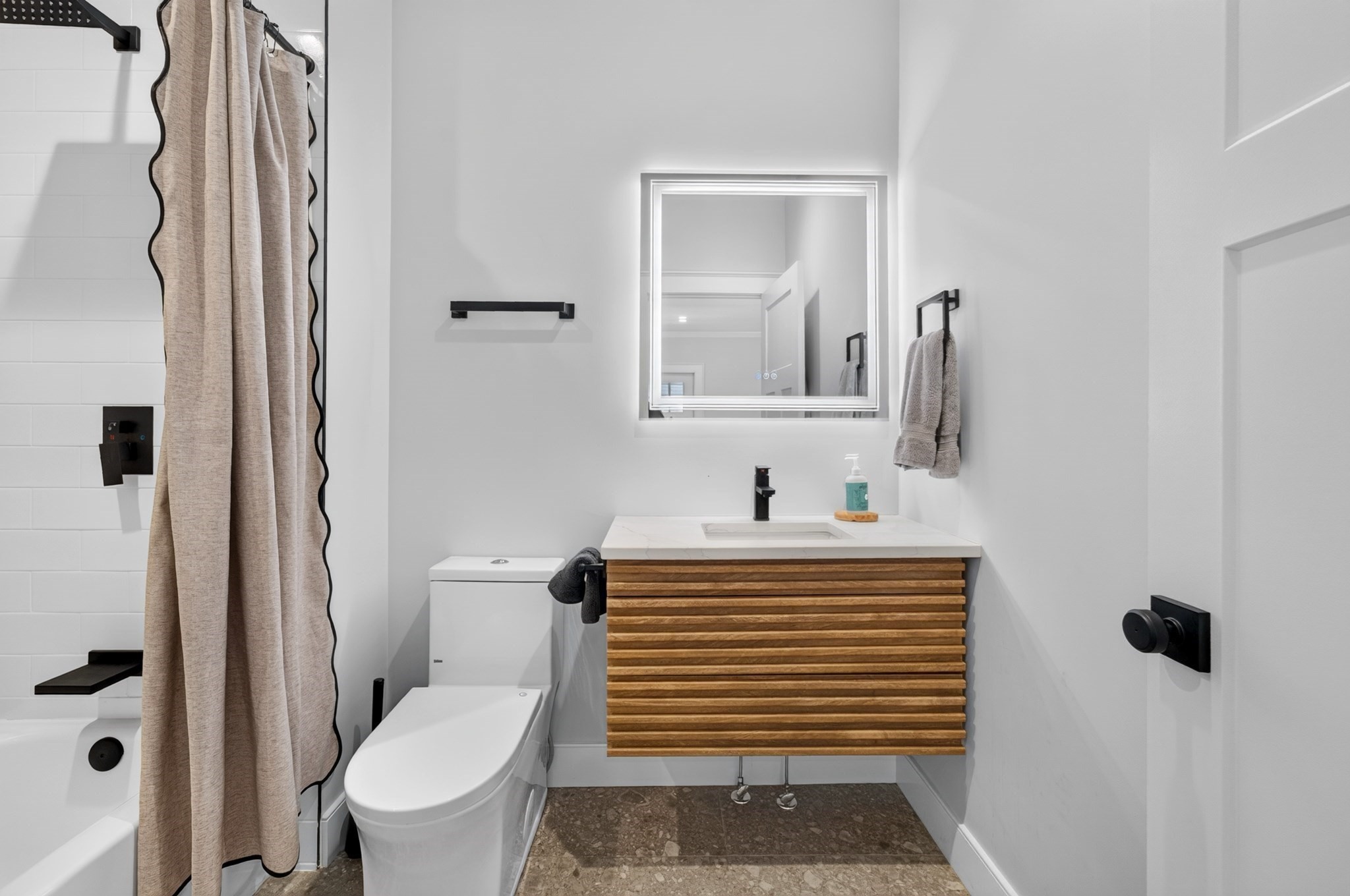 66 Farquhar Unit 1, Roslindale, Boston, MA 02131 - Image 17