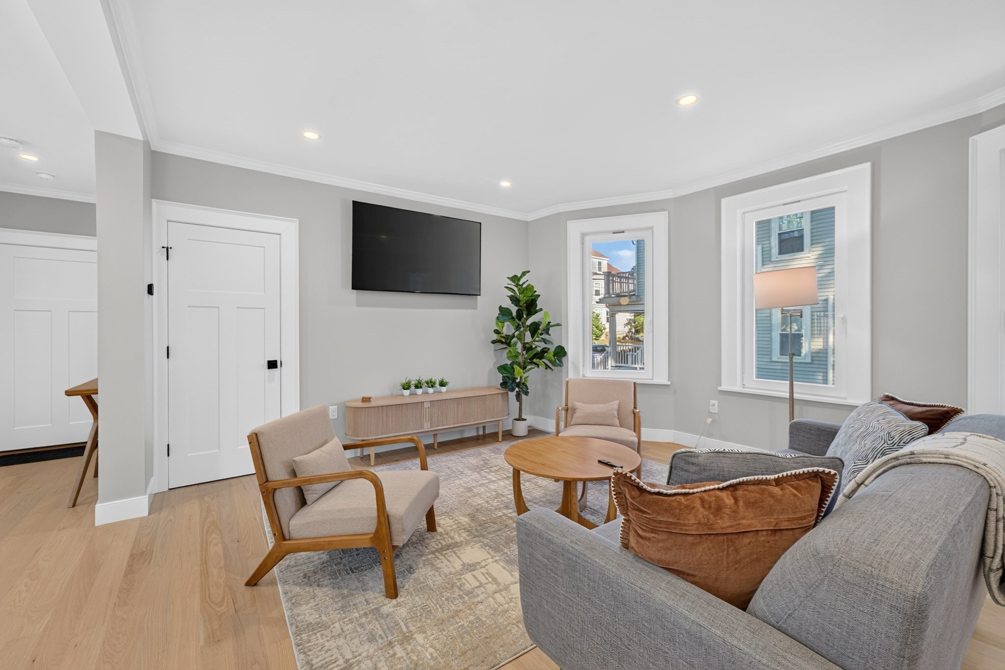 66 Farquhar Unit 1, Roslindale, Boston, MA 02131 - Image 4