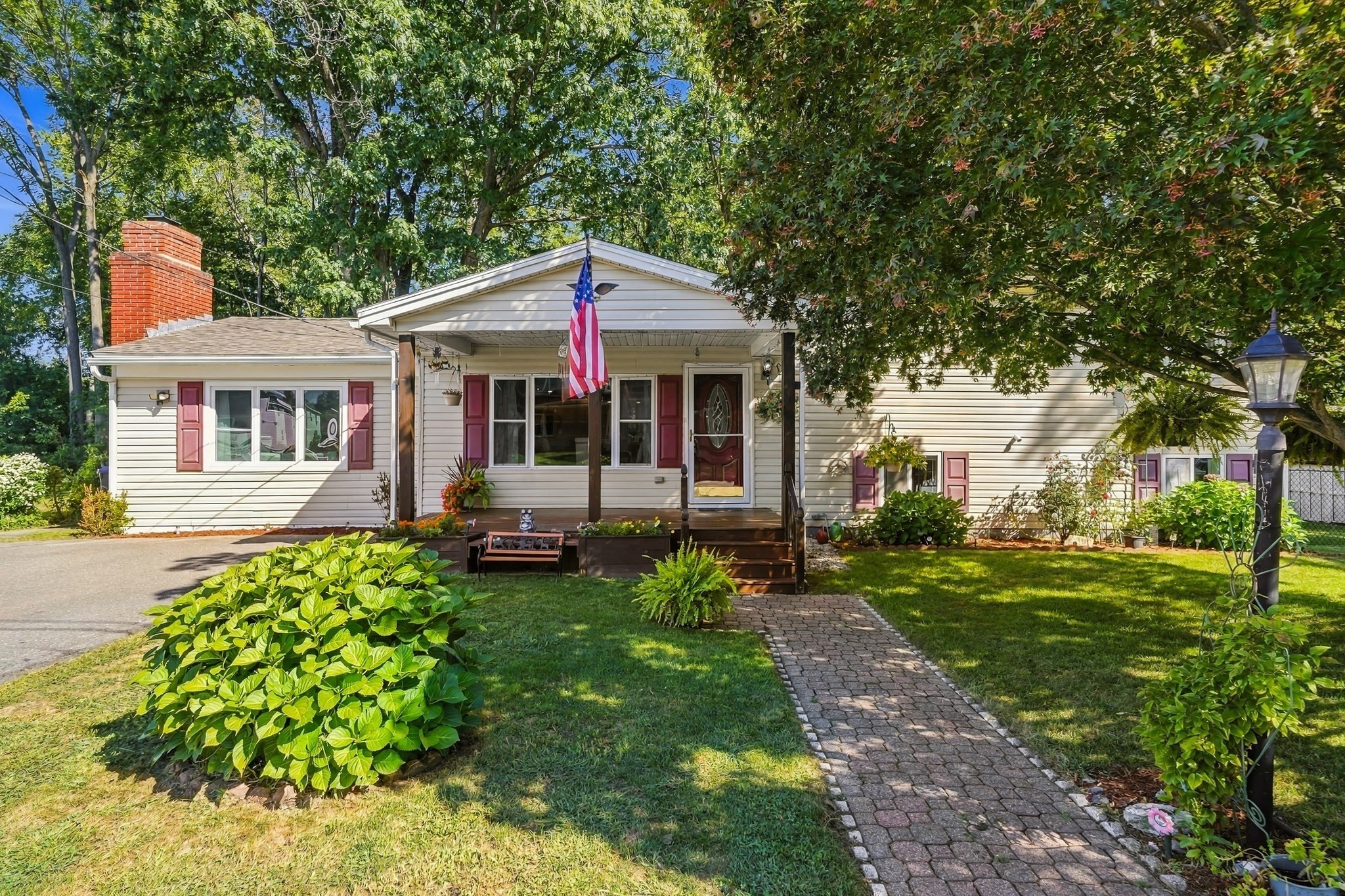 32 Alvin Street, Methuen, MA 01844