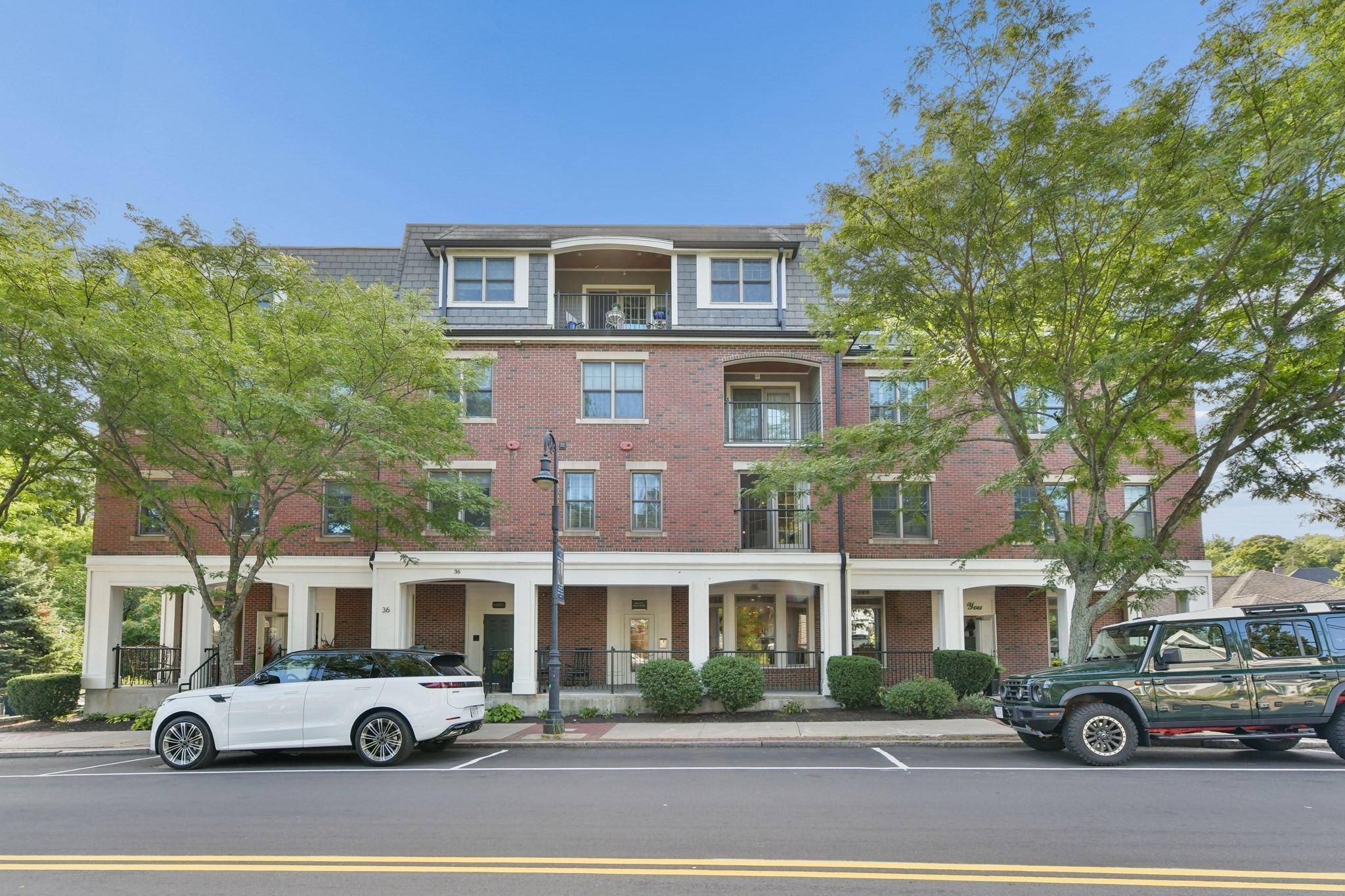 36 Central Ave Unit 15, Milton, MA 02186
