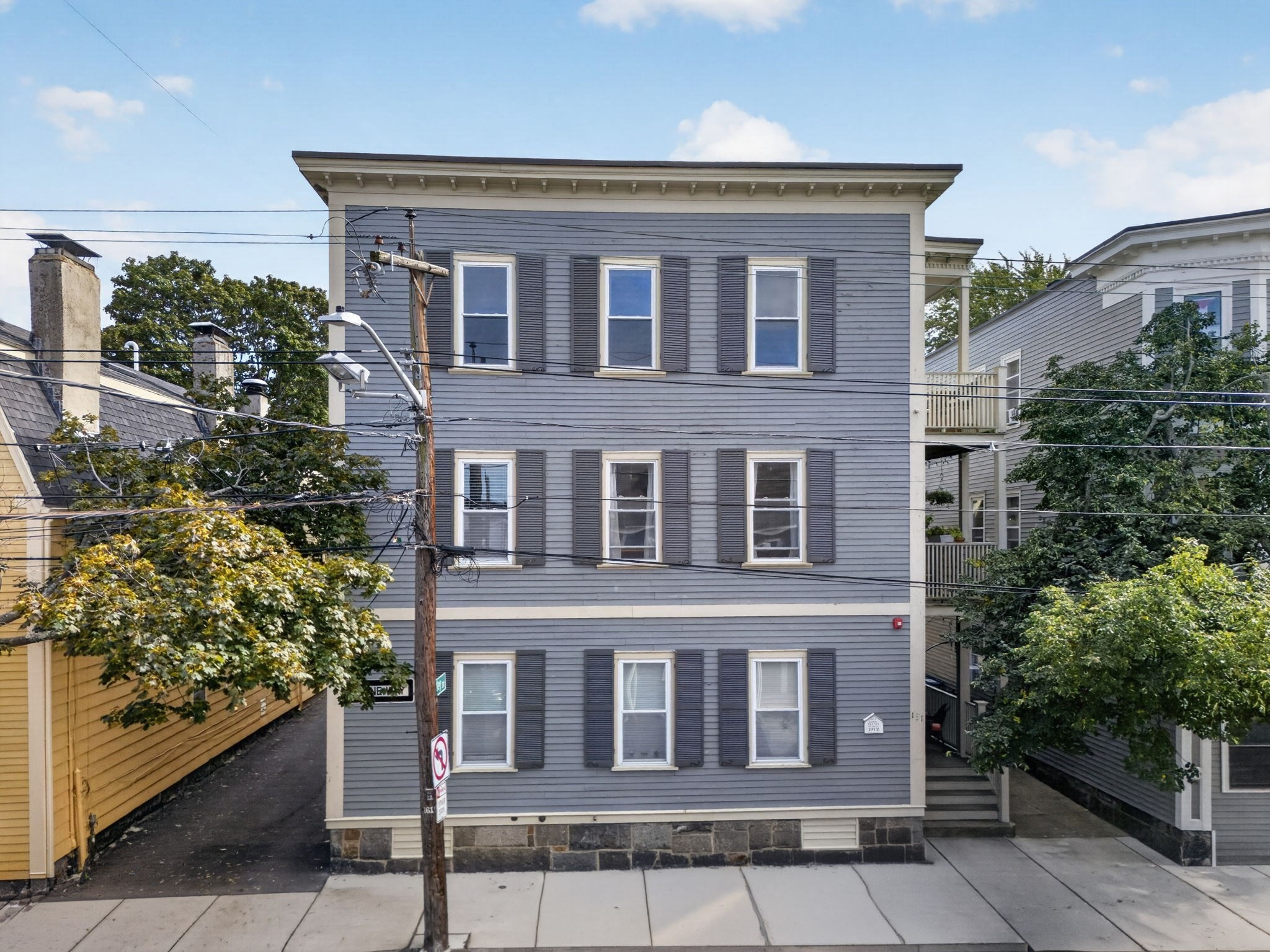131 Derby St Unit 1R, Salem, MA 01970