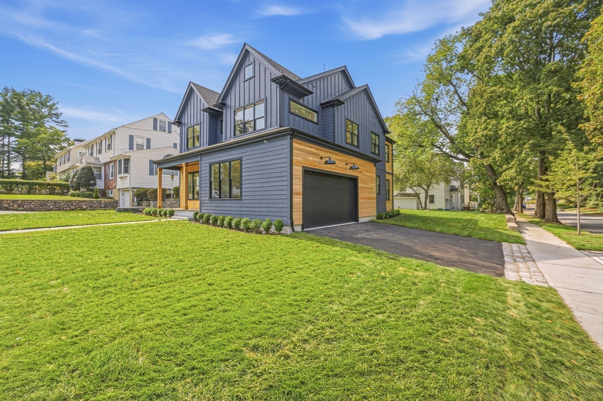 42 Lindbergh Ave, Newton, MA 02465