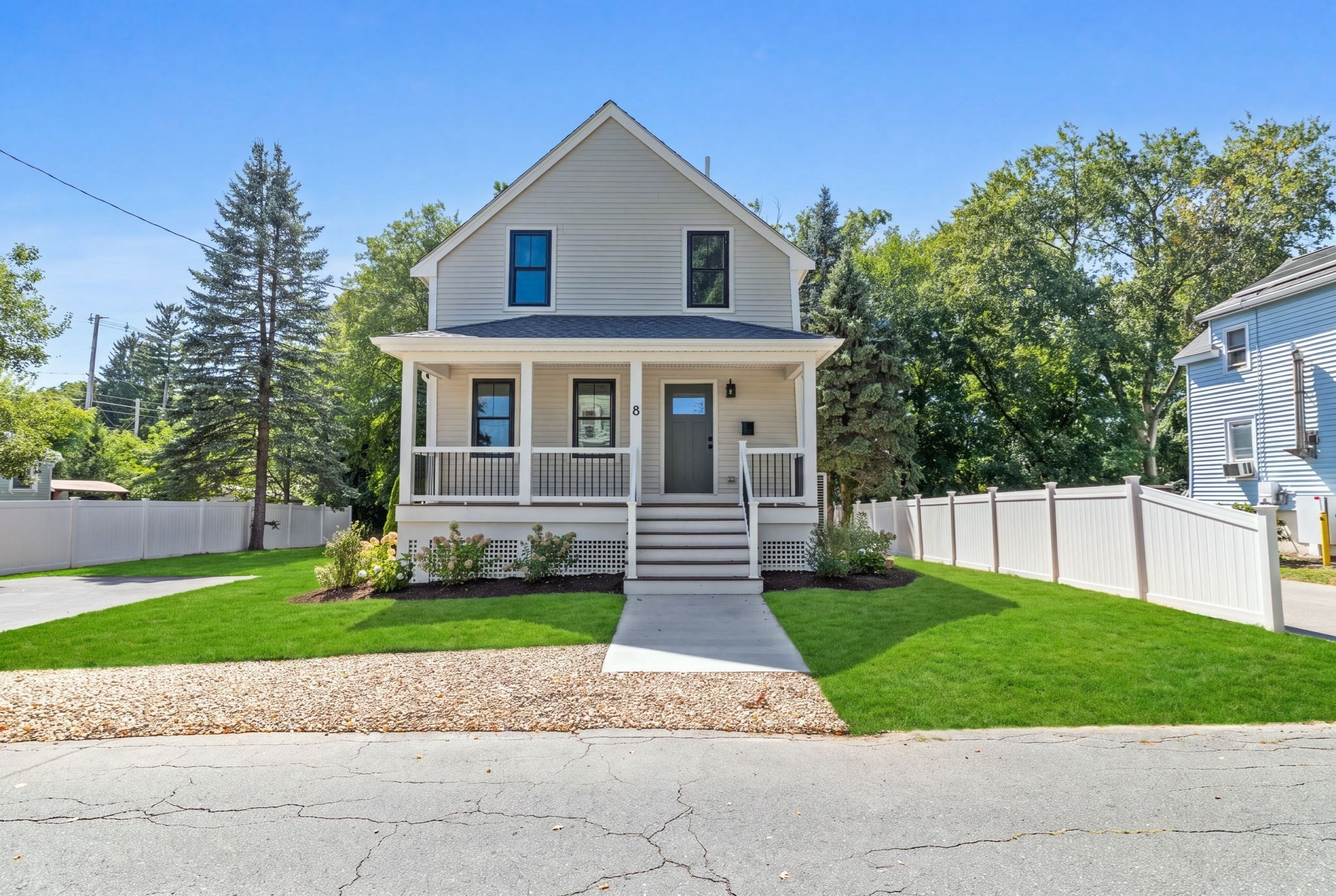 8 Rodman Rd, Ashland, MA 01721