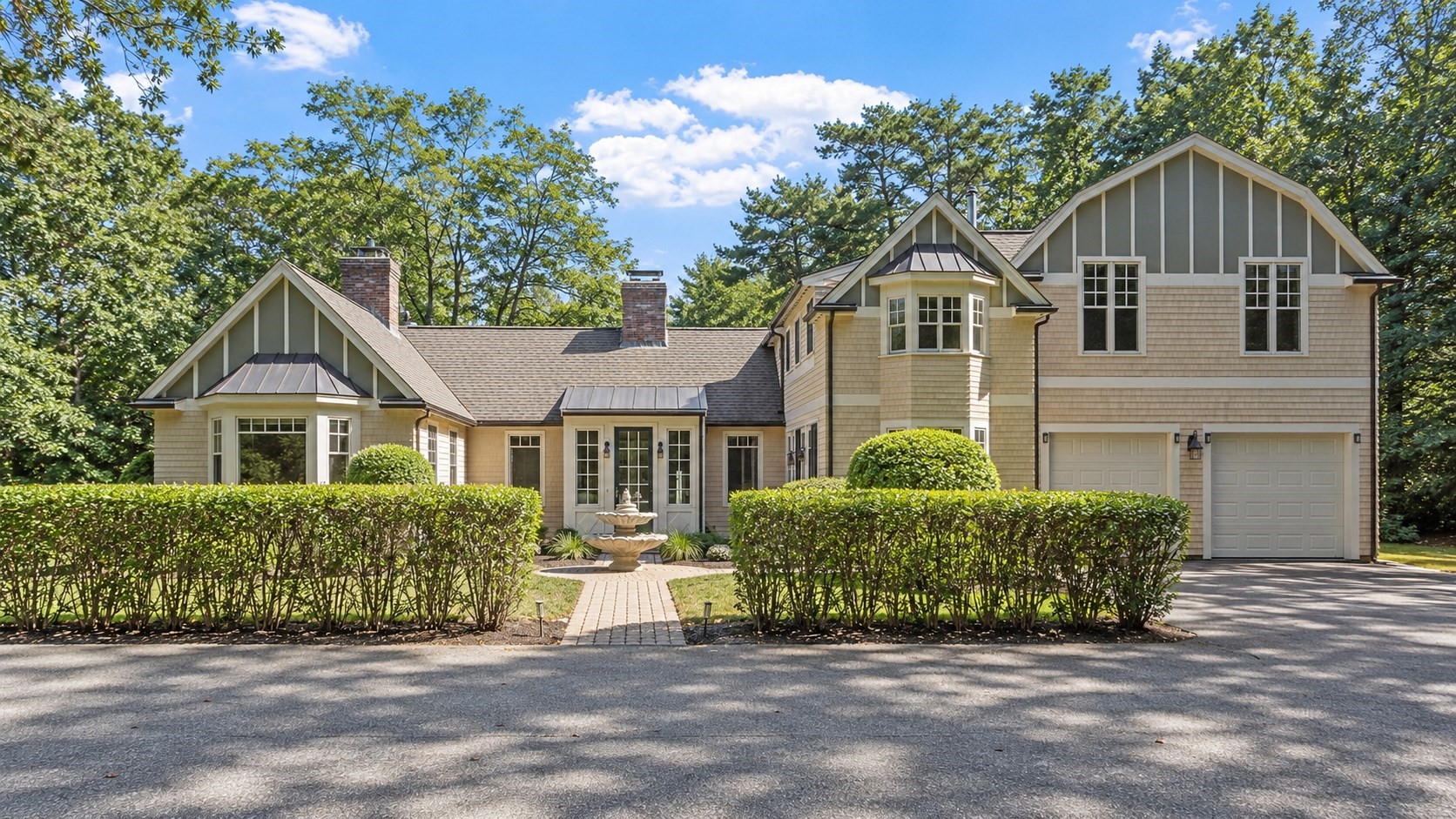 130 Summer St, Weston, MA 02493