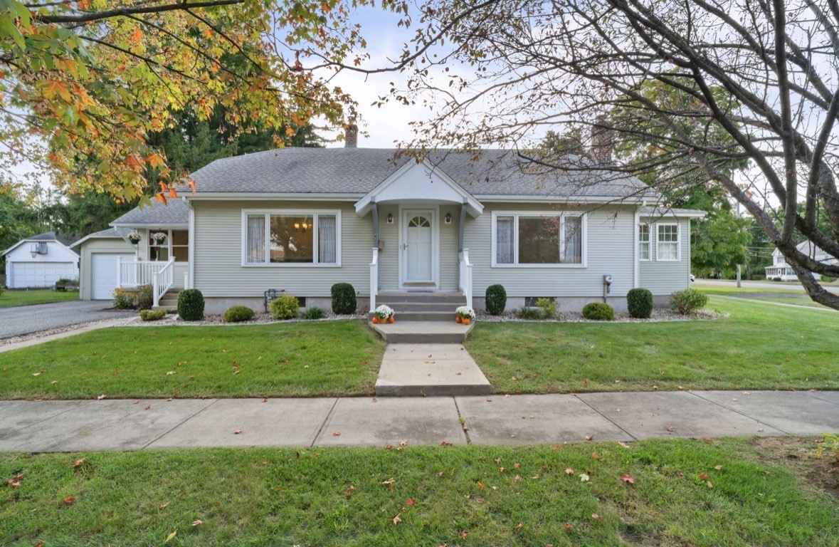 6 Van Horn Street, West Springfield, MA 01089