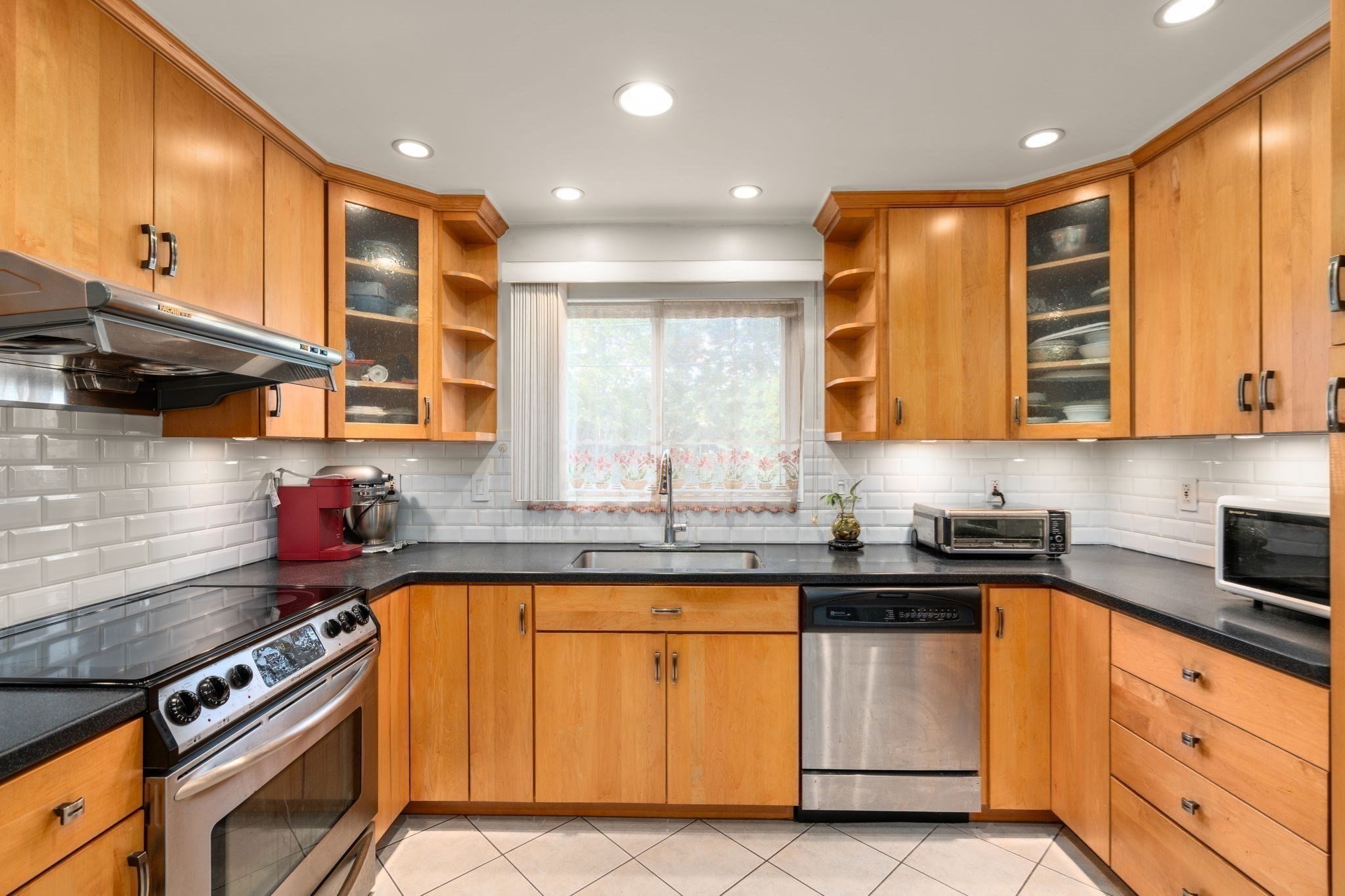35 Farquhar Rd, Newton, MA 02460 - Image 8