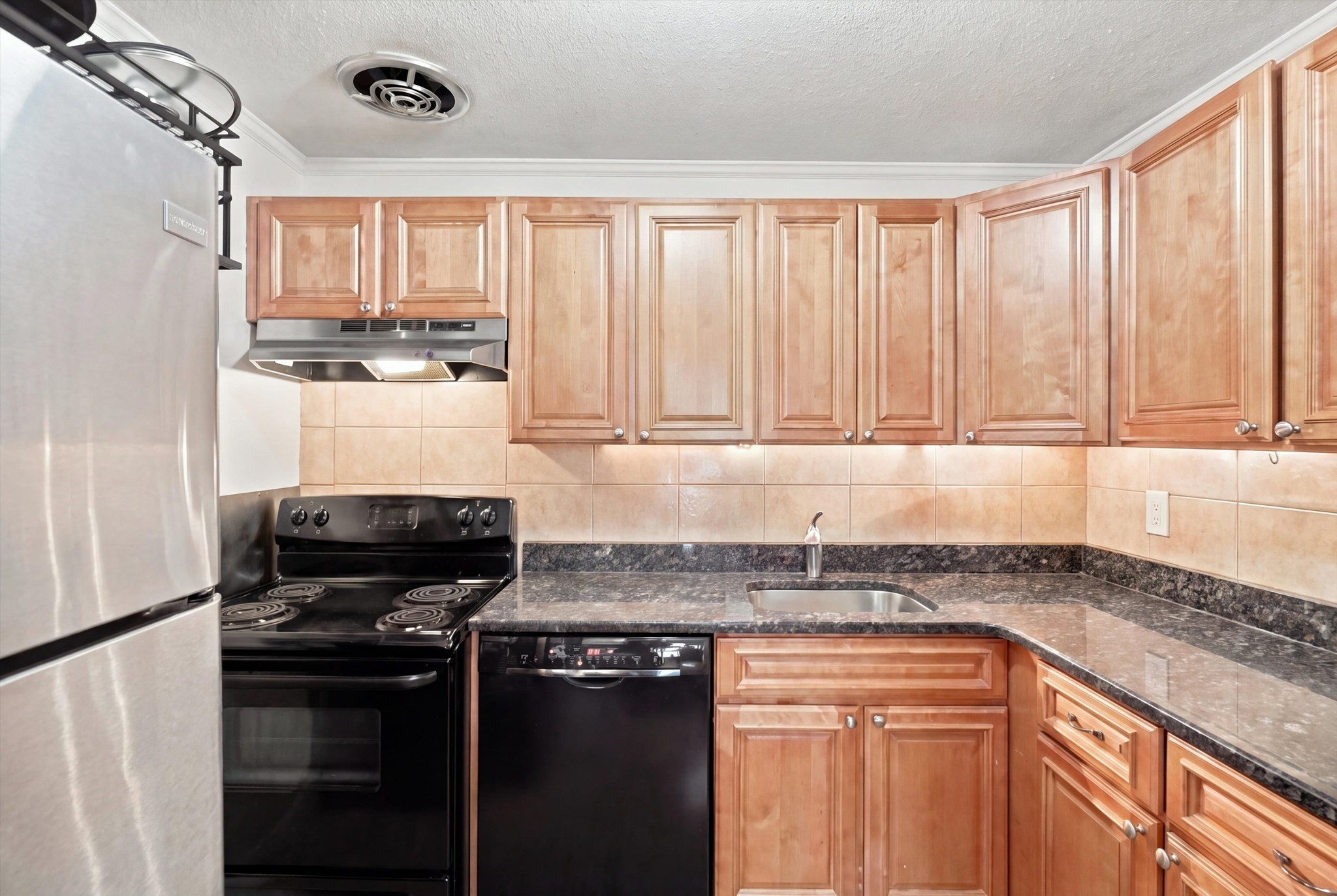 237 N Main St Unit 5, Andover, MA 01810 - Image 3