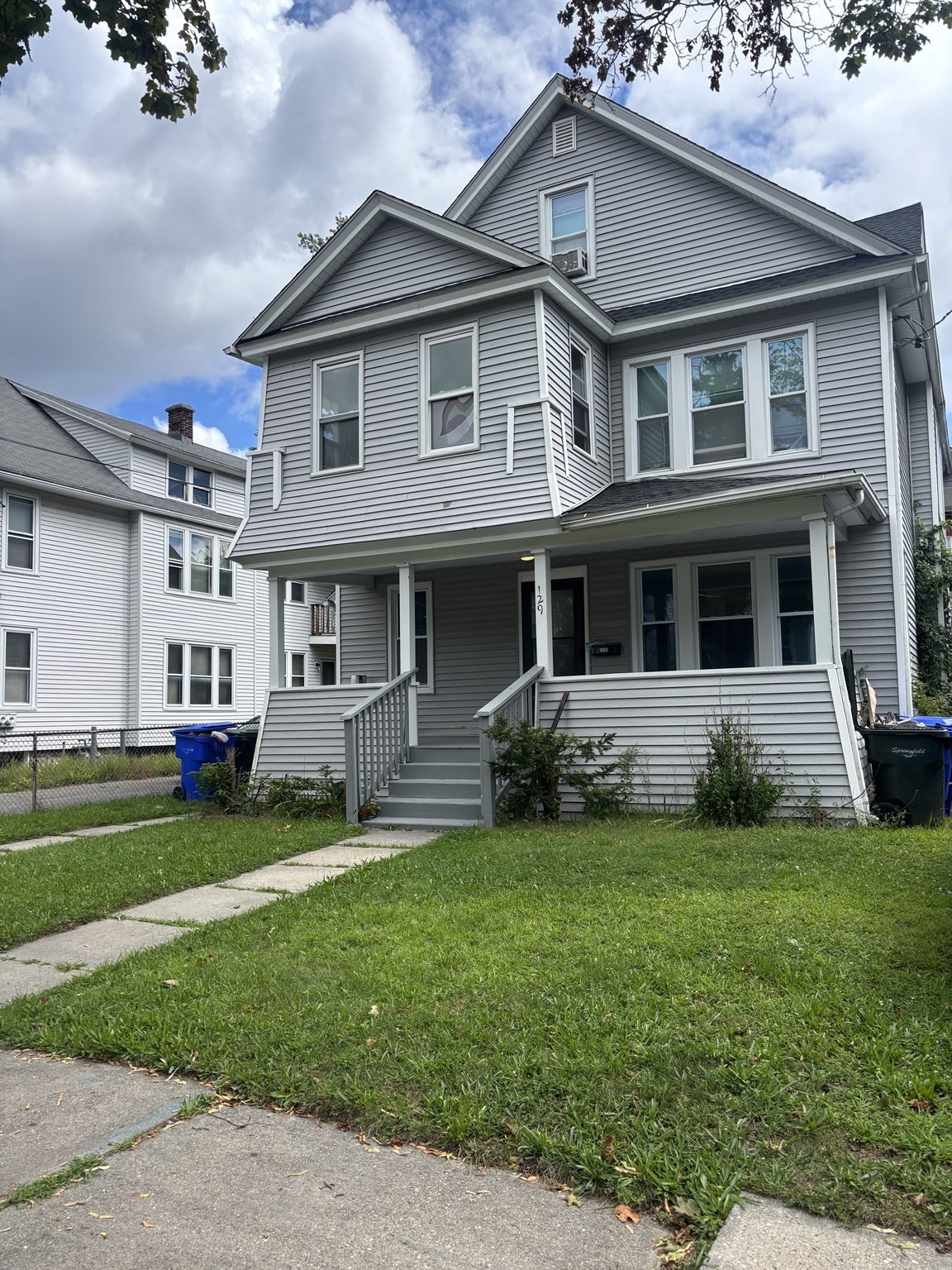 129 W Alvord St, Springfield, MA 01108