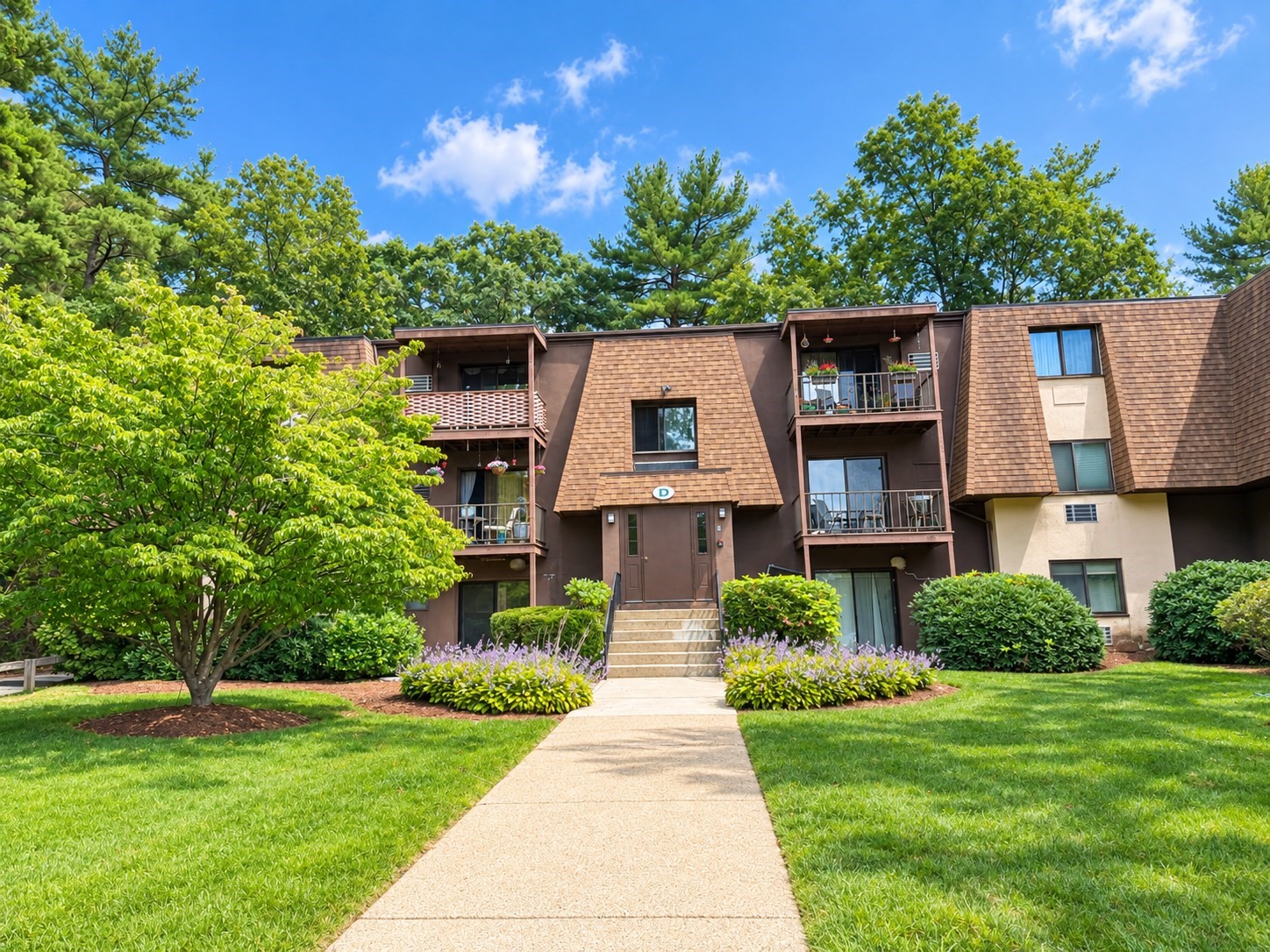 491 W Central St Unit D1, Franklin, MA 02038