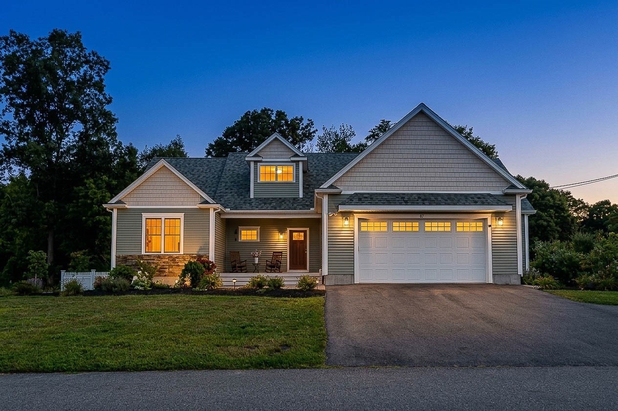 67 Colts Way, Attleboro, MA 02703