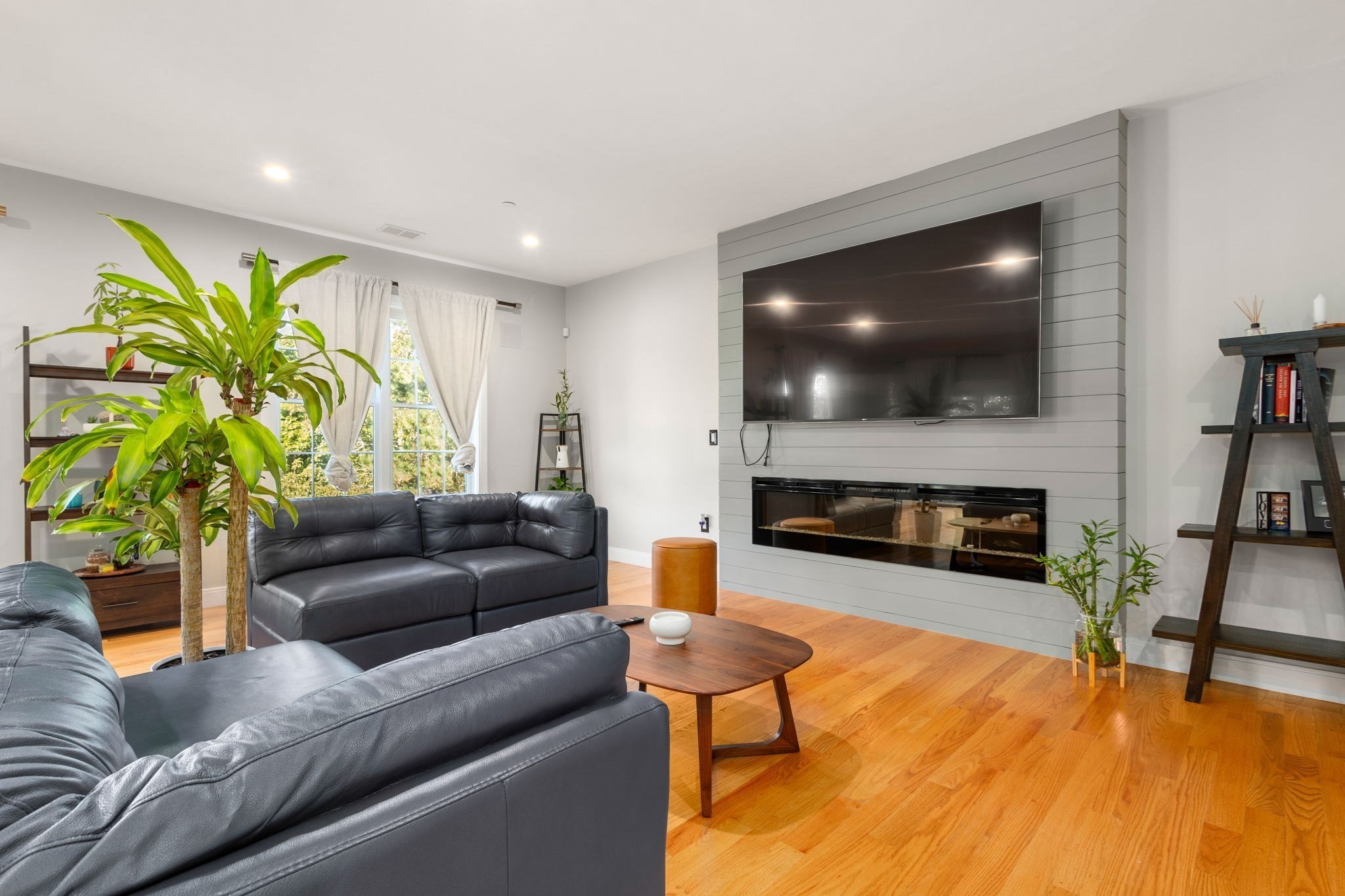 178 Robertson St Unit 2, Quincy, MA 02169