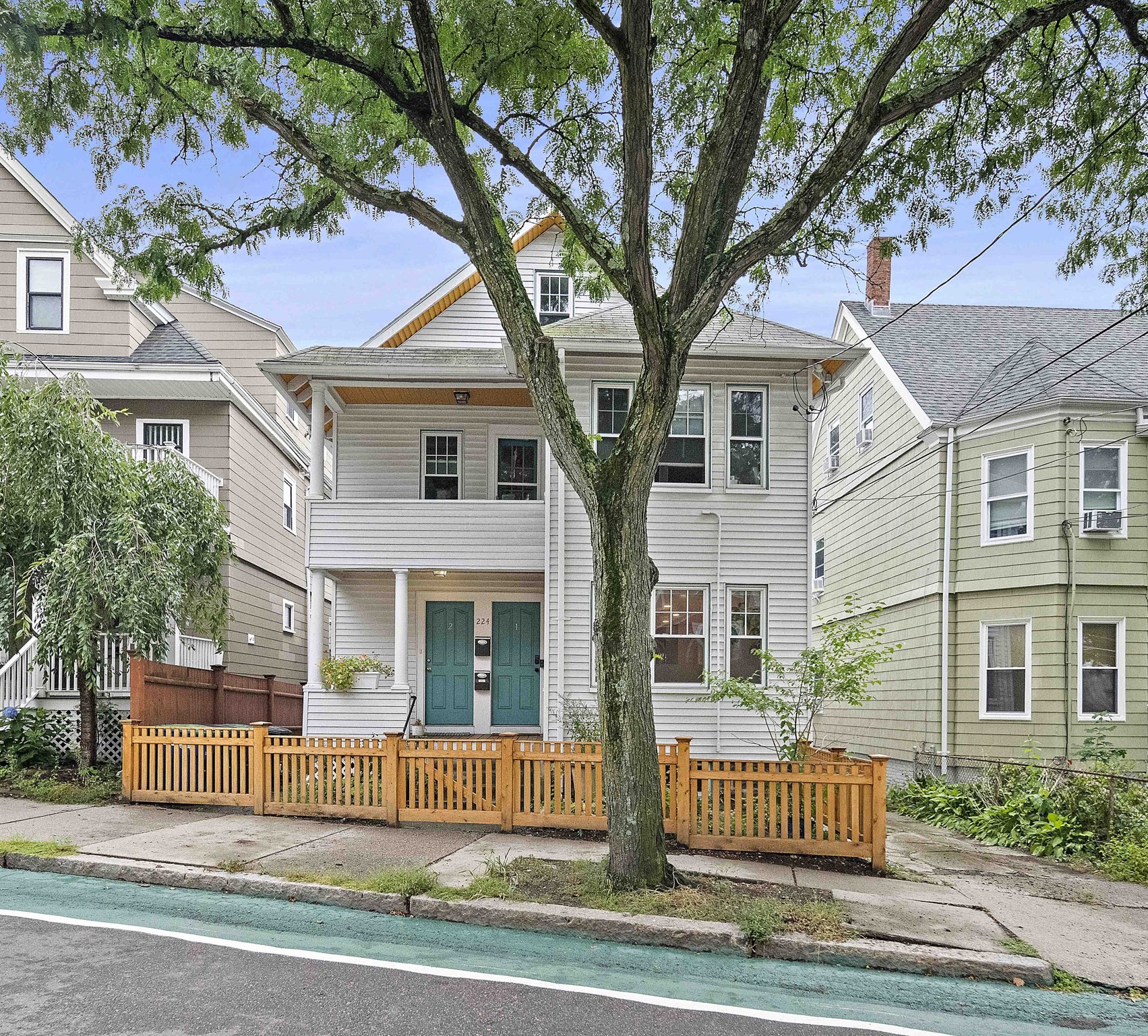 224 Summer St Unit 1, Somerville, MA 02143