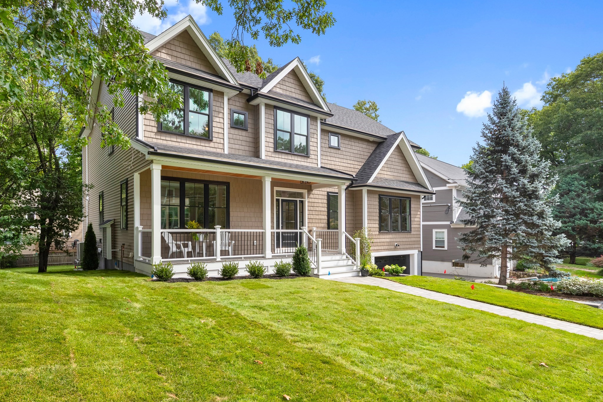 53 Hodge Rd, Arlington, MA 02474