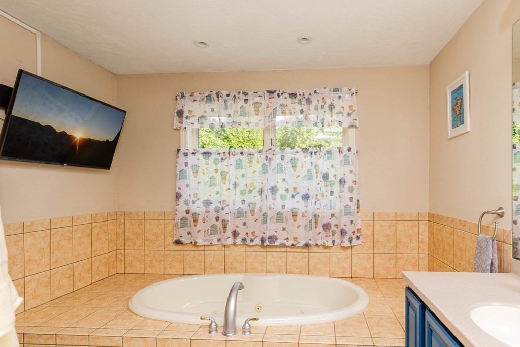 43 Wachusett Street, Leominster, MA 01453 - Image 16