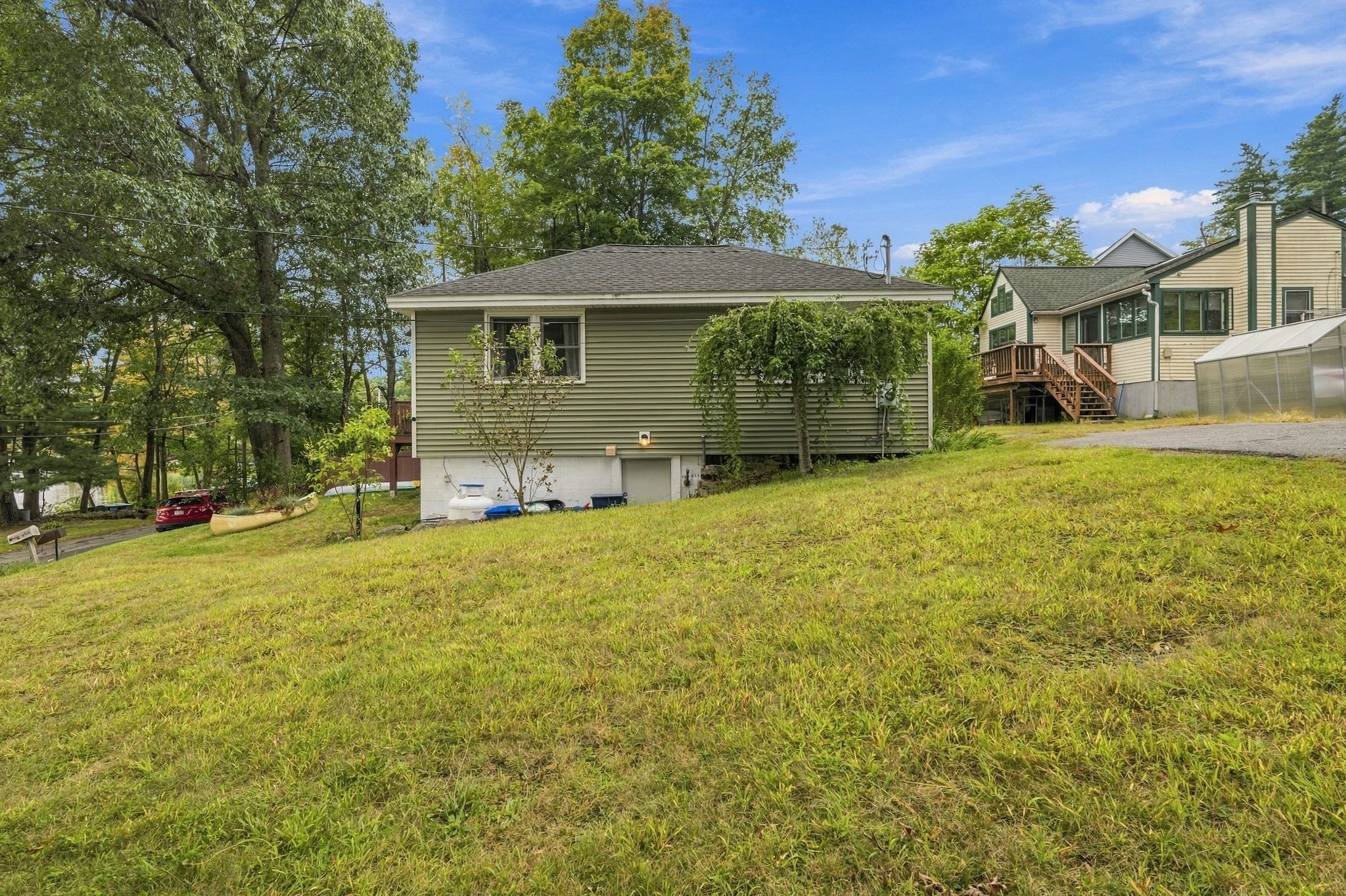 39 Lakeview Dr, Leominster, MA 01453 - Image 2