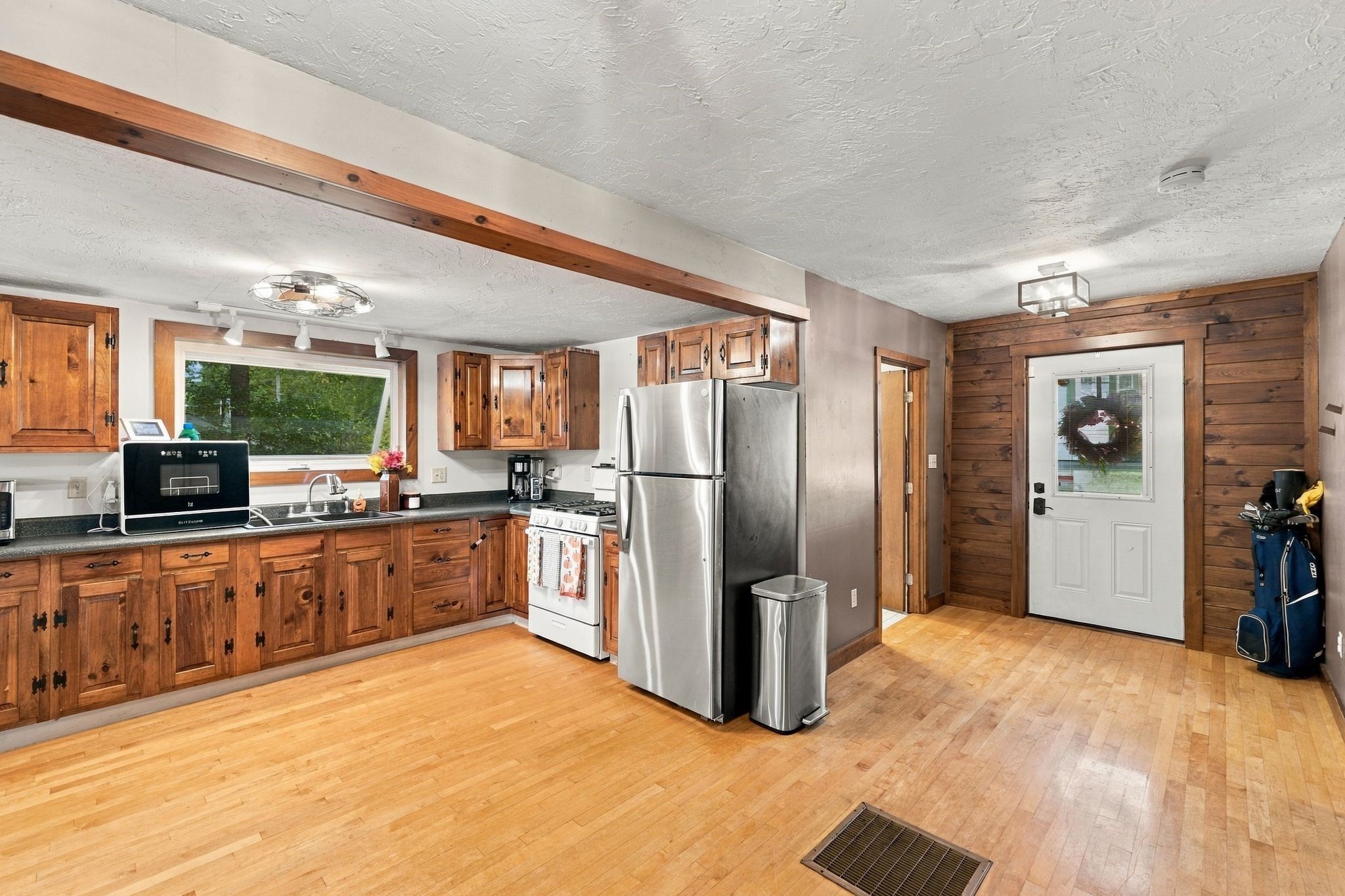 39 Lakeview Dr, Leominster, MA 01453 - Image 20
