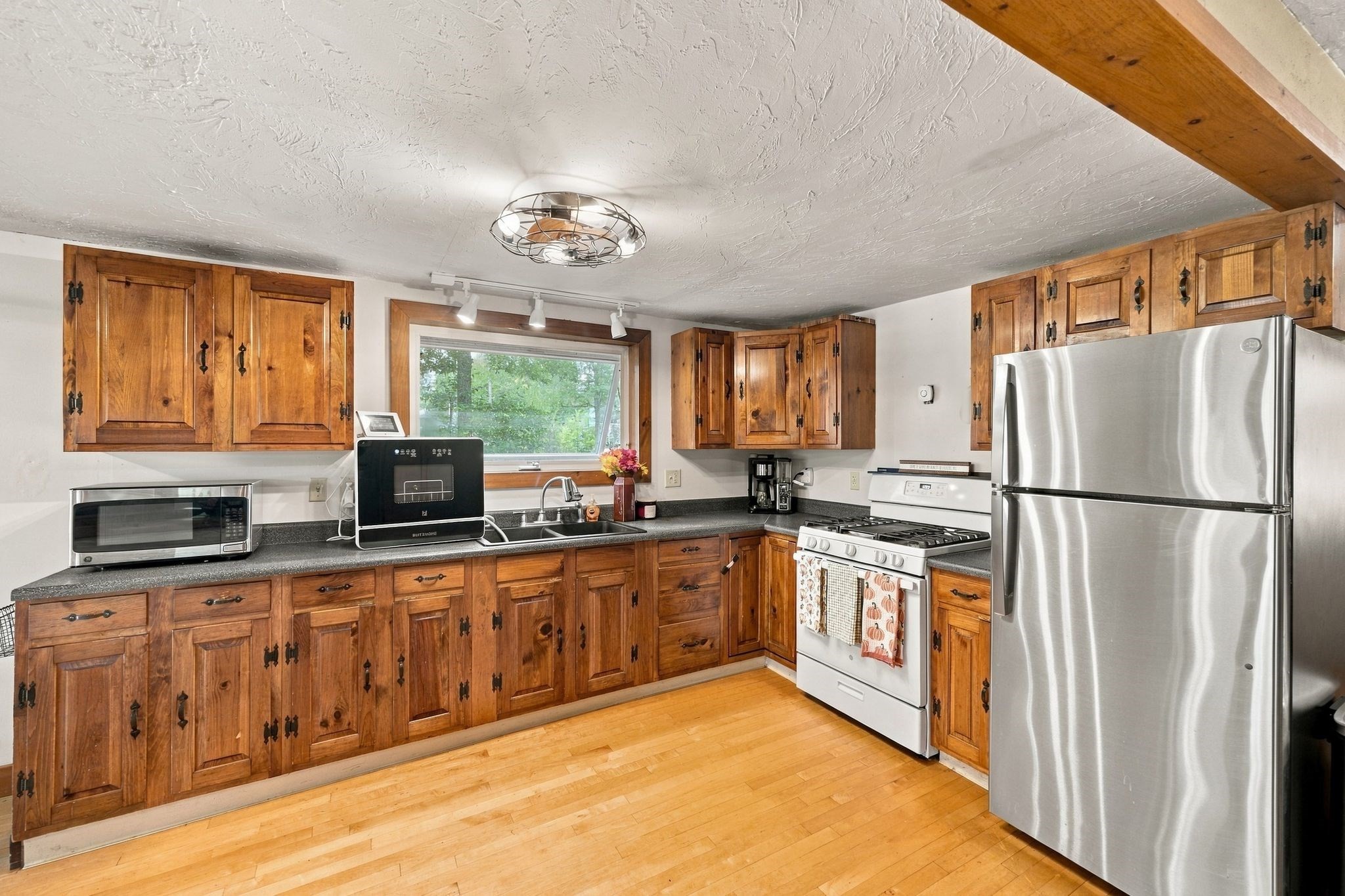 39 Lakeview Dr, Leominster, MA 01453 - Image 23