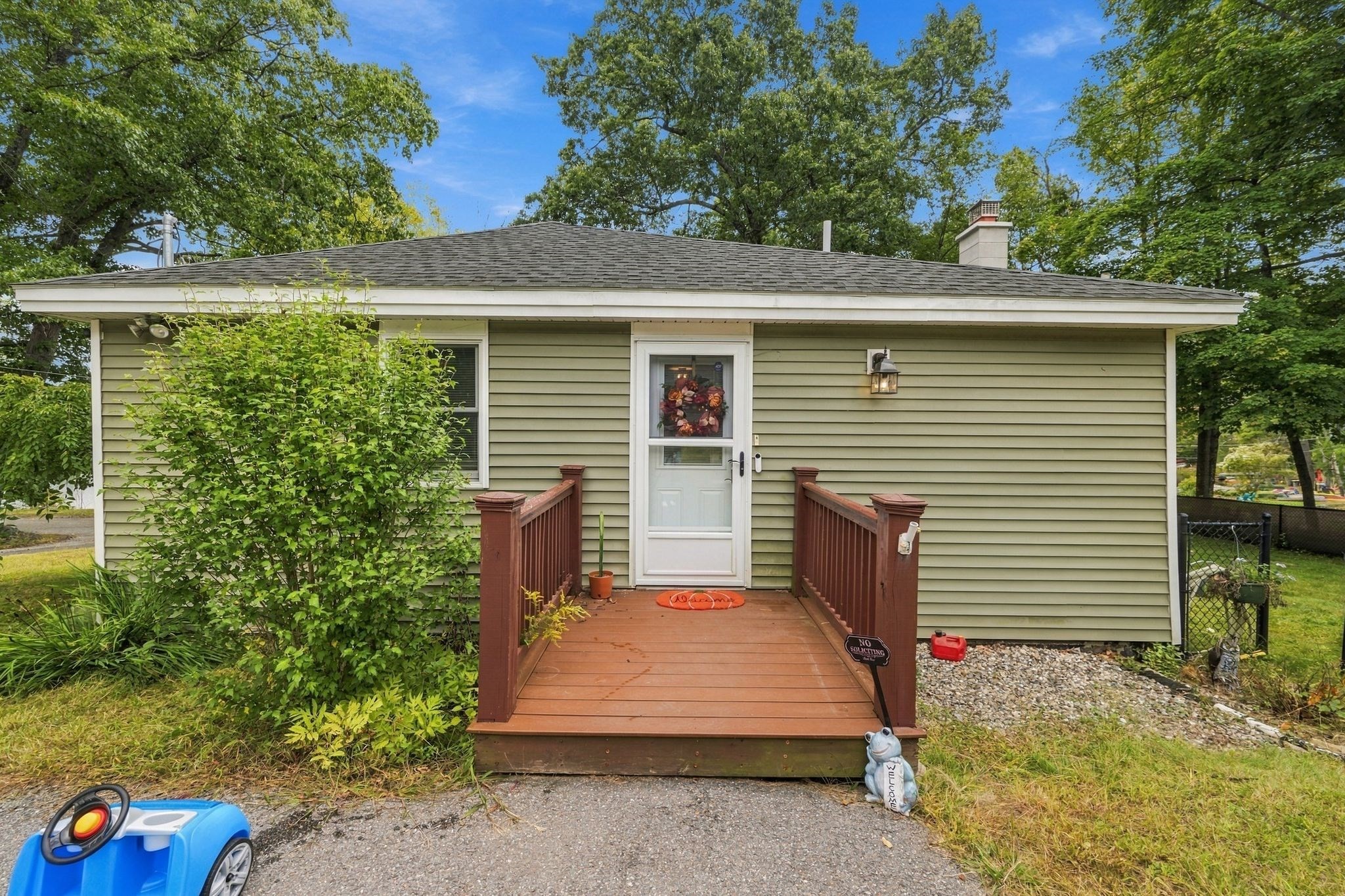 39 Lakeview Dr, Leominster, MA 01453 - Image 4