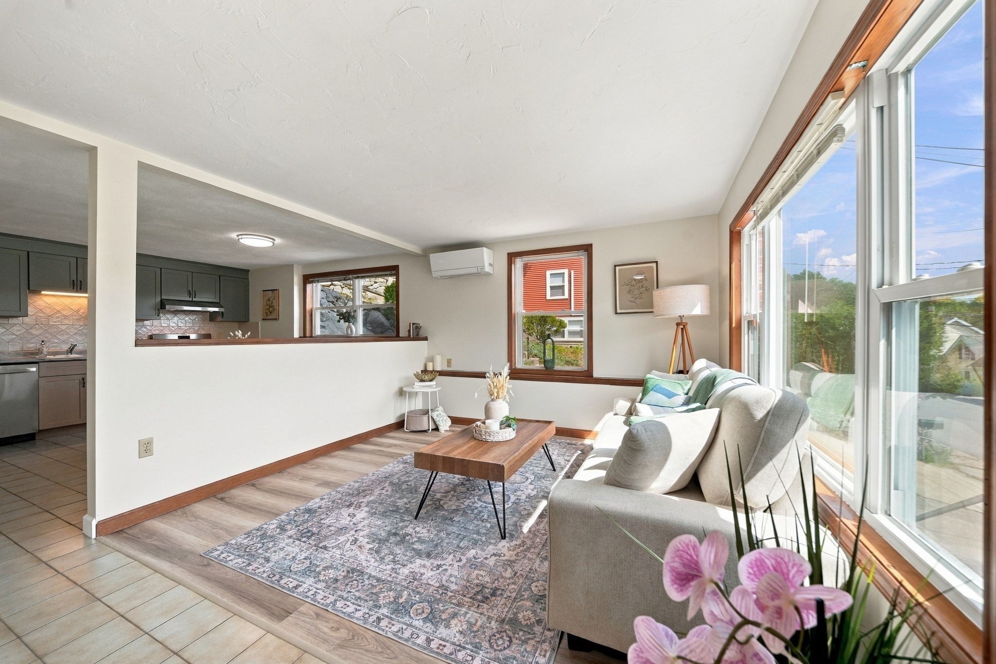 39 Mountain St Unit 39, Woburn, MA 01801