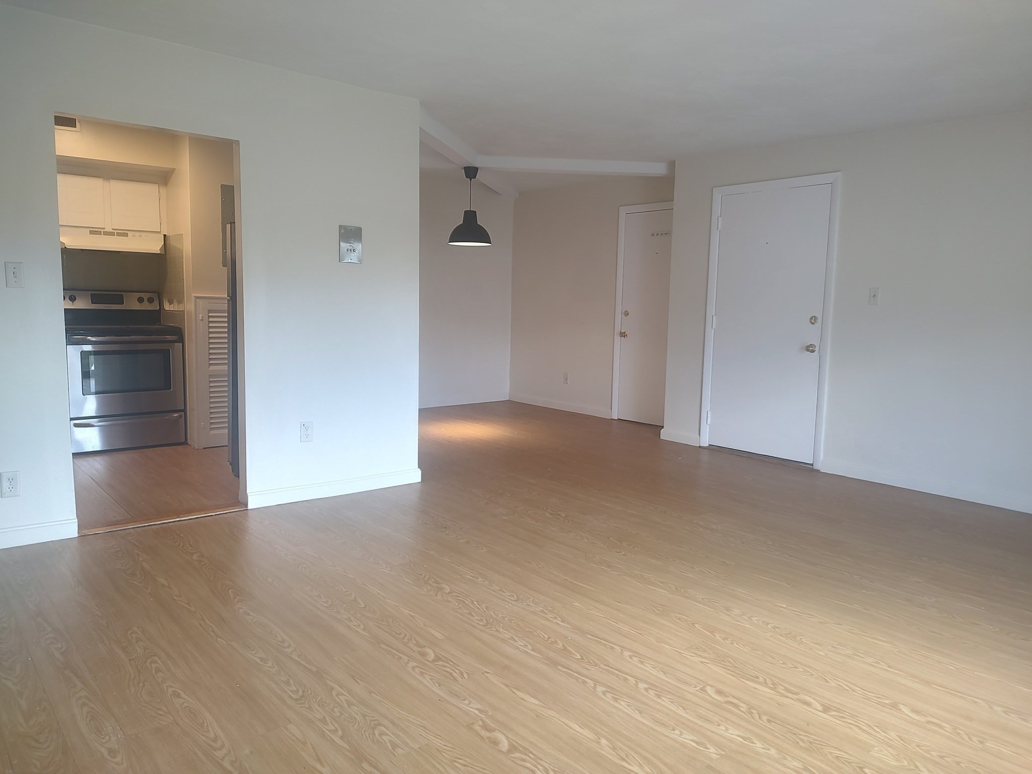 105 Oak Lane Unit 9, Brockton, MA 02301 - Image 3