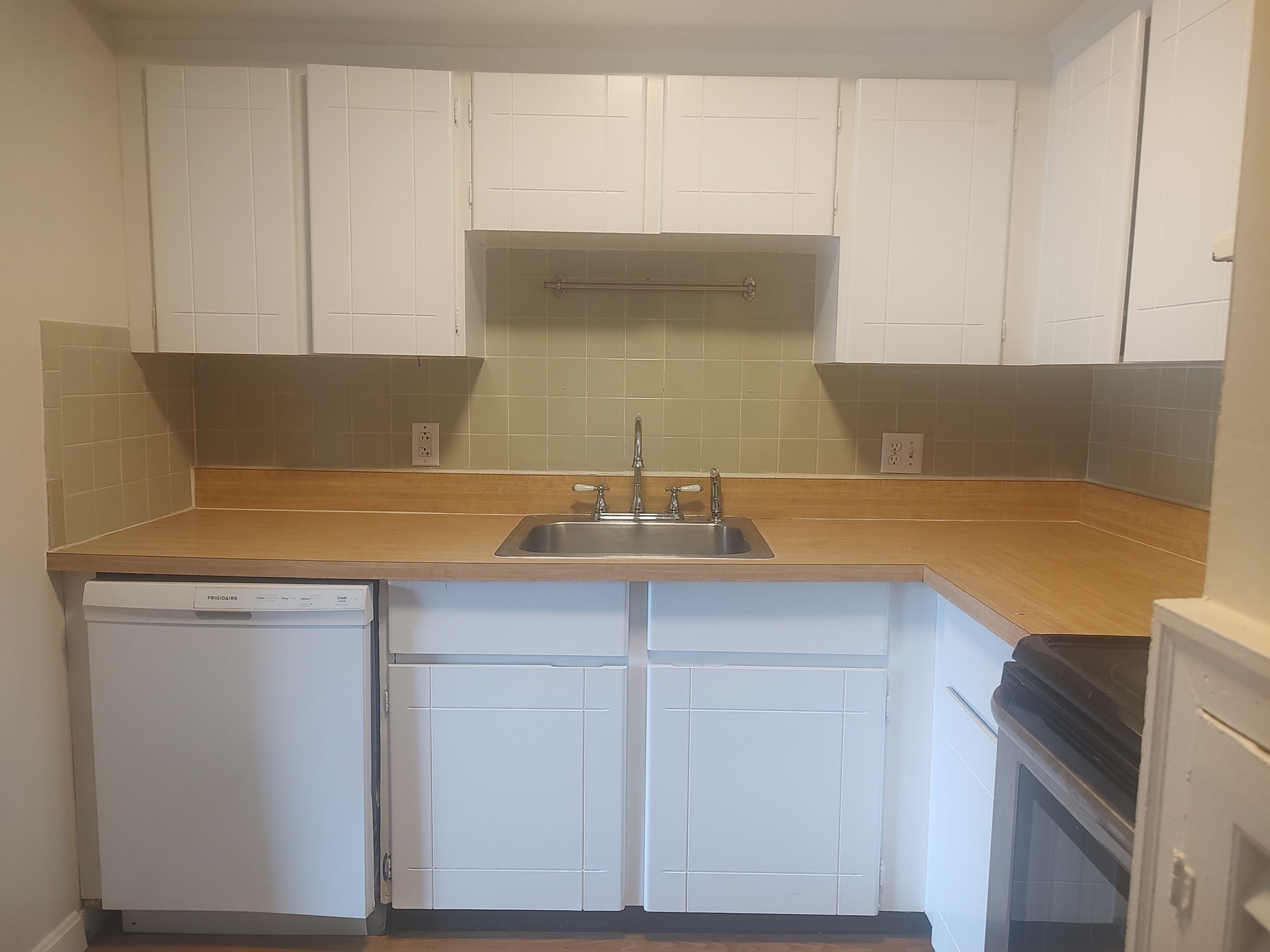 105 Oak Lane Unit 9, Brockton, MA 02301 - Image 5