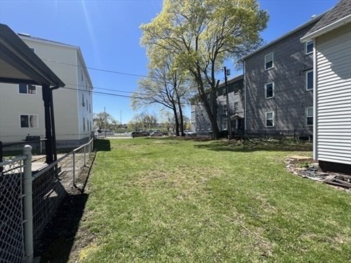 13 Sigel St, Worcester, MA 01610