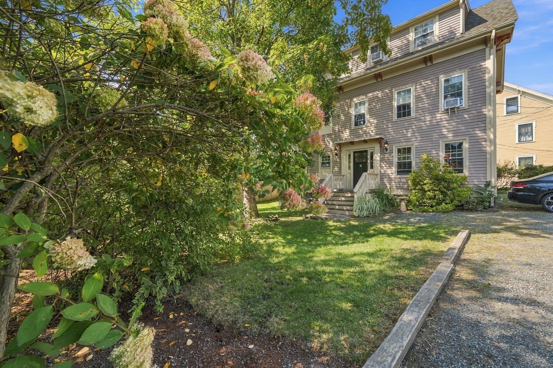 43 Hawkes Unit 1, Marblehead, MA 01945