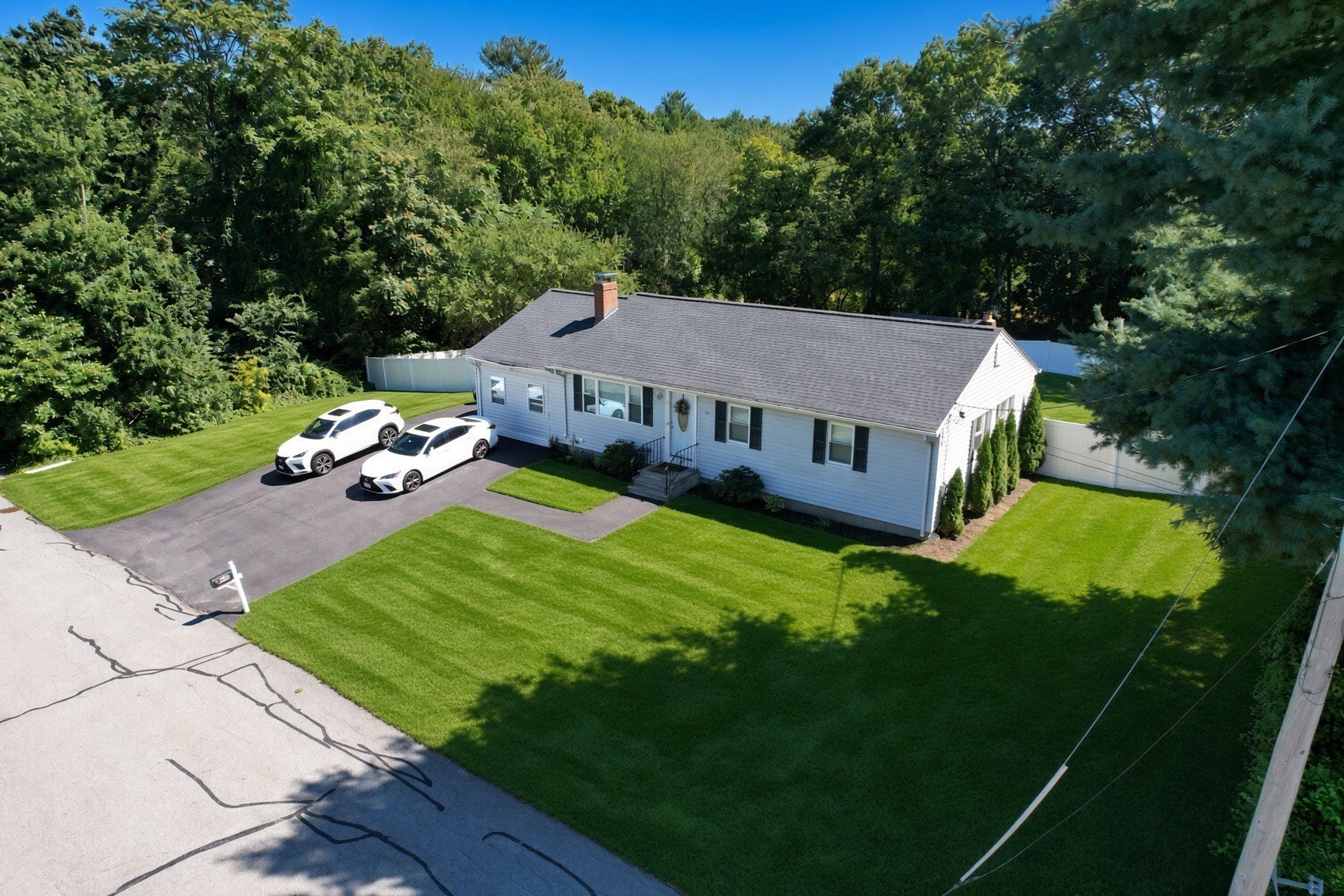 50 Ellen Rd, Taunton, MA 02780