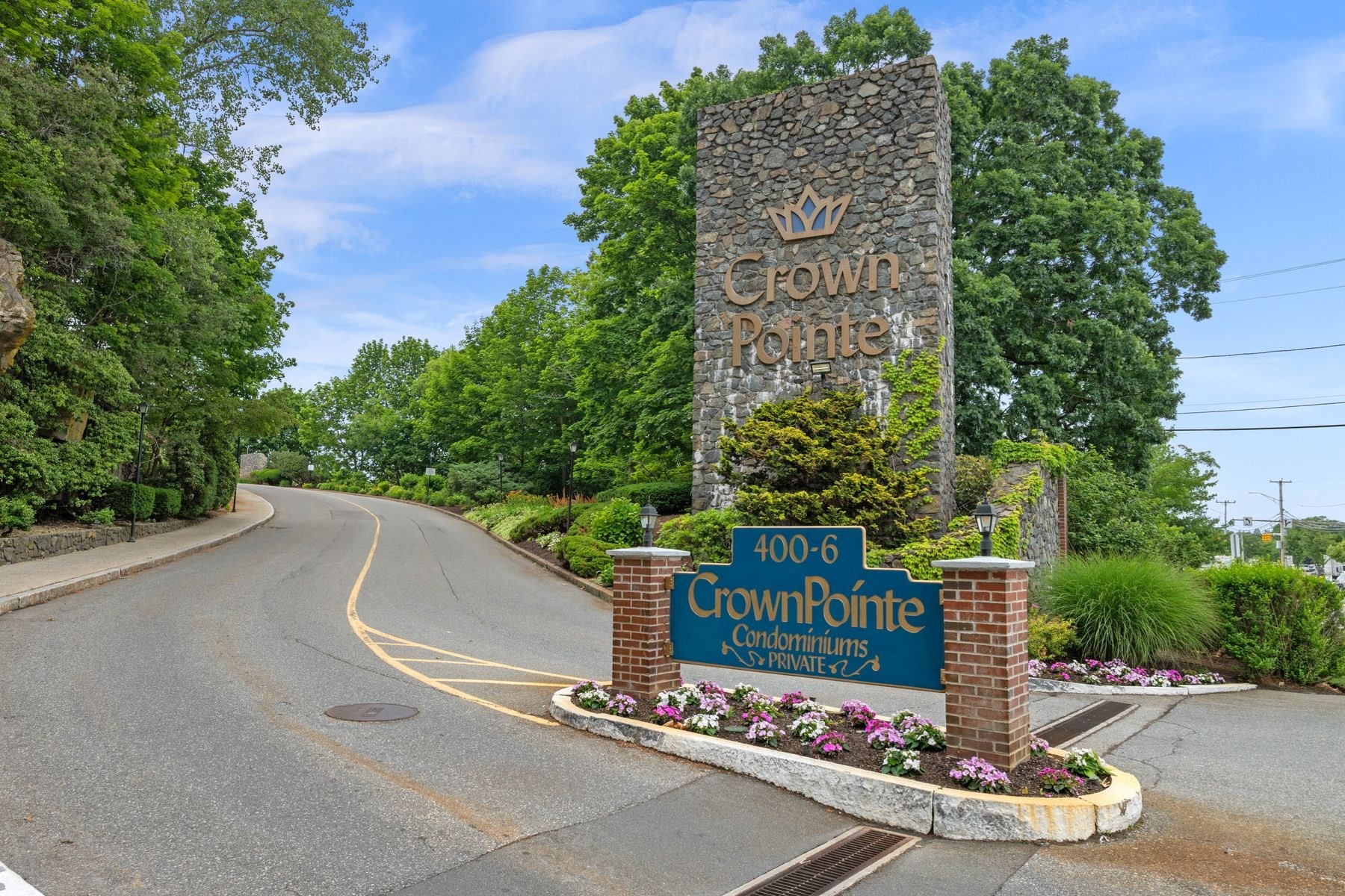 406 Paradise Road Unit 3H, Swampscott, MA 01907
