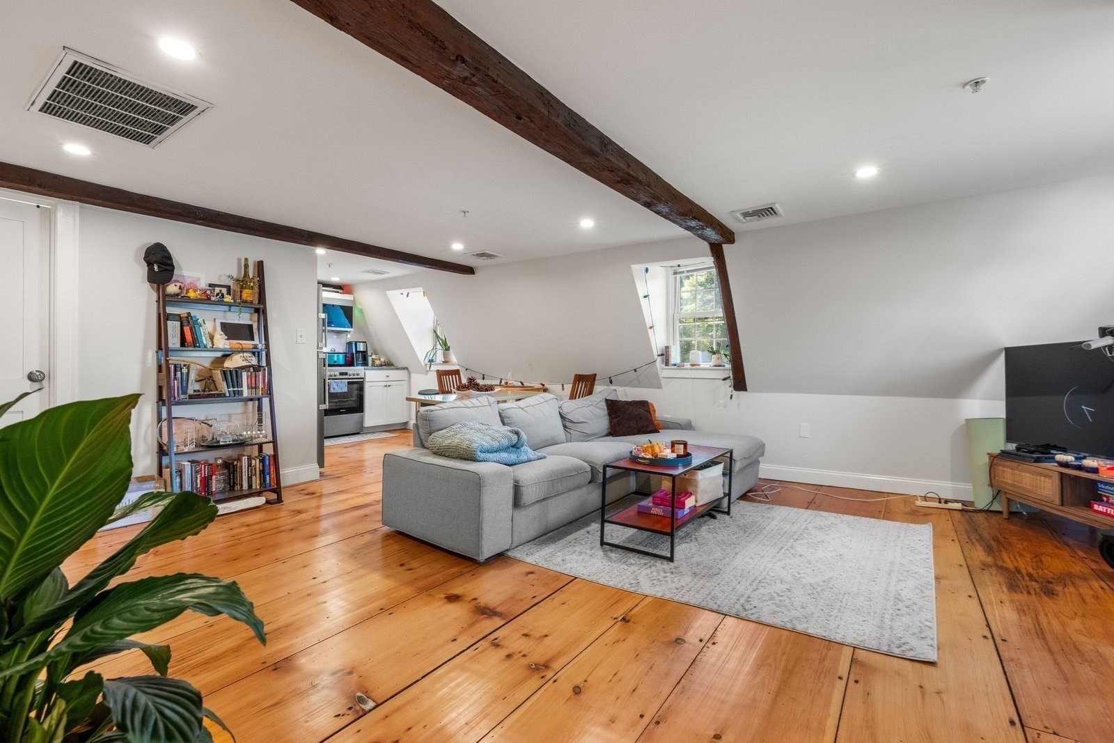 393 Essex St, Salem, MA 01970 - Image 33