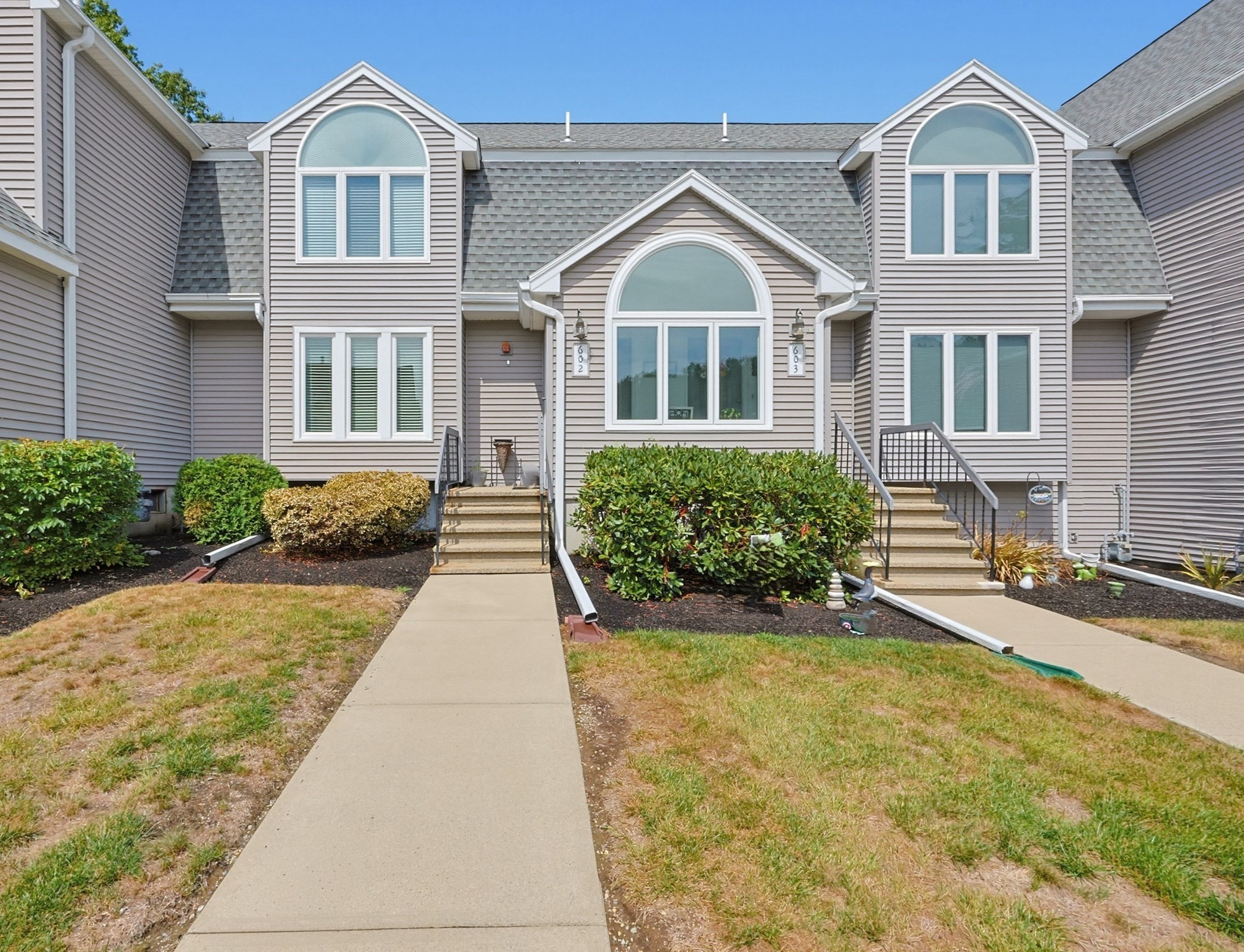 35 Pilgrim Village Rd Unit 602, Taunton, MA 02780
