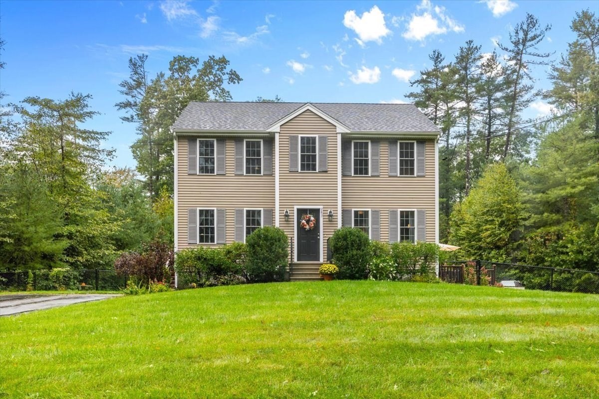 283 Miller St, Middleboro, MA 02346