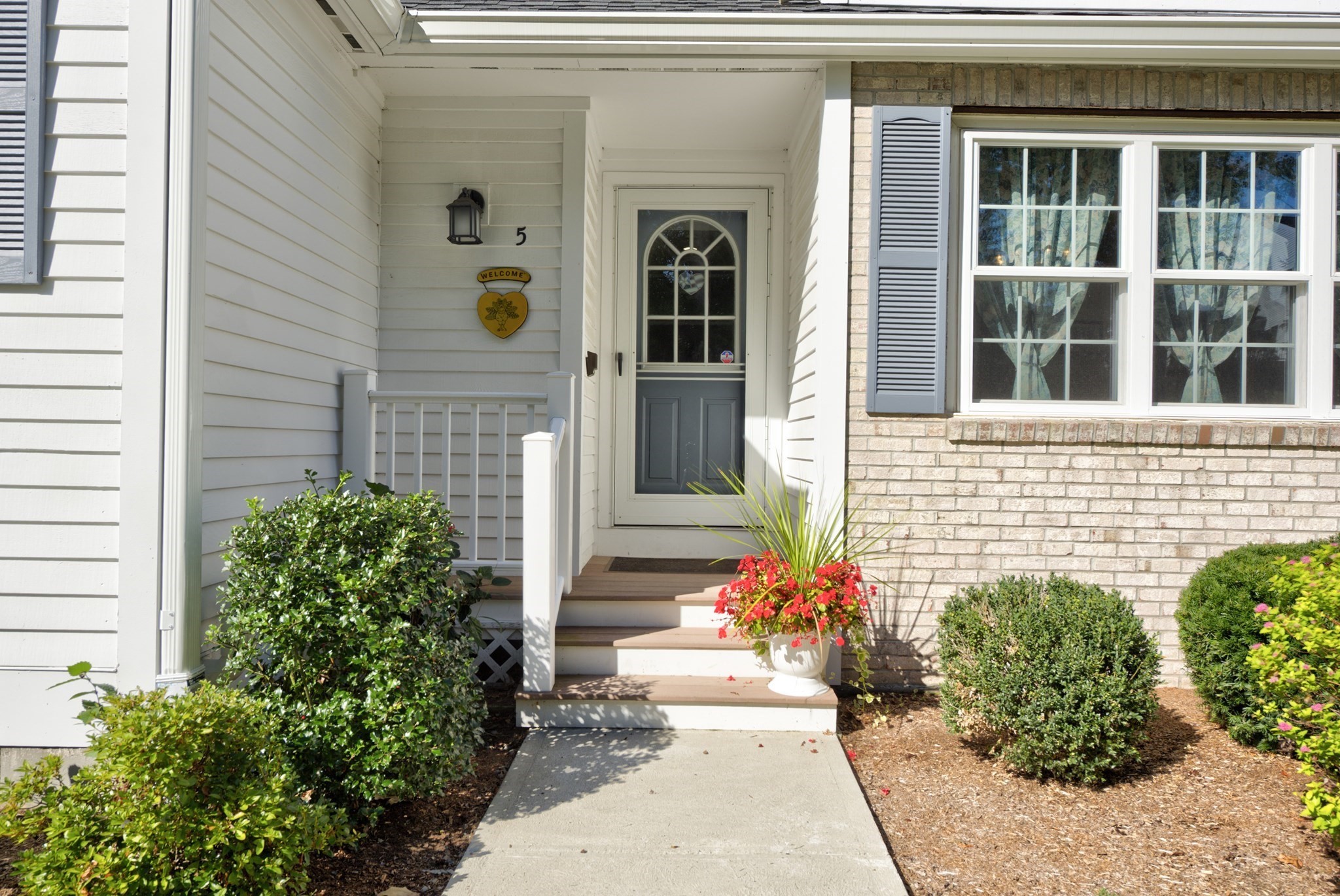 5 Pear Tree Ln Unit 5, Franklin, MA 02038