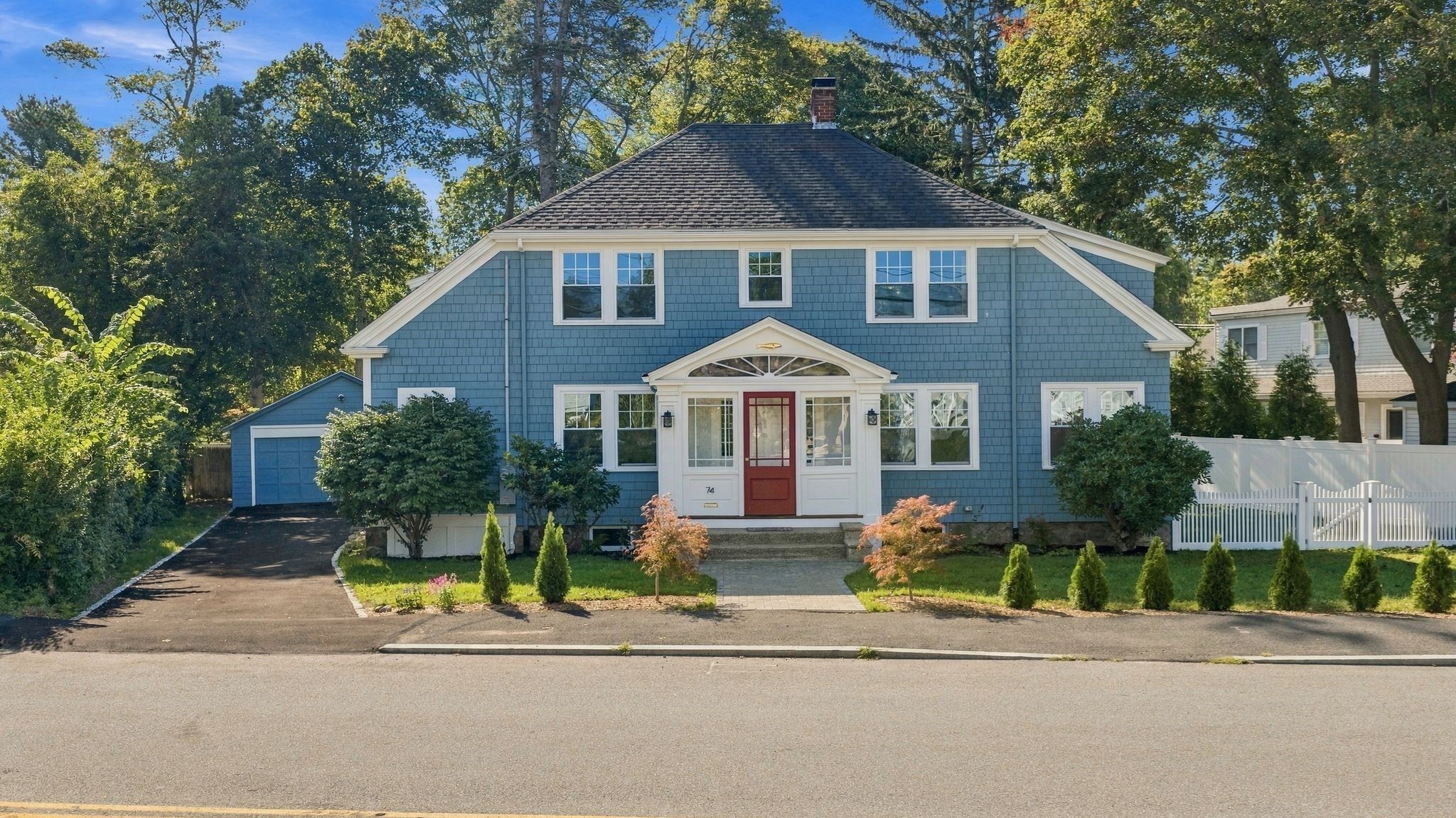 74 Tedesco St, Marblehead, MA 01945